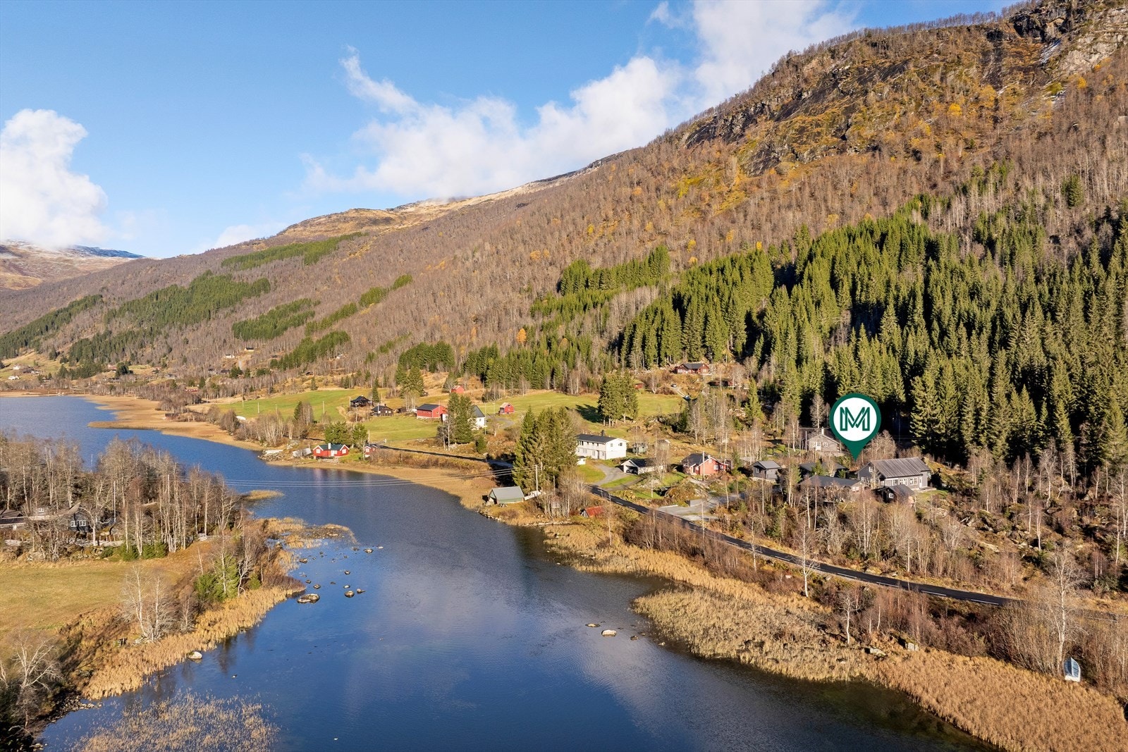 Området har fine turmoglegheitar med merka stiar til Stepin og Tylderingen. Galleribilde