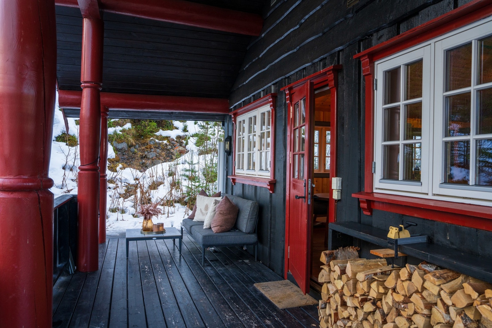 Overbygget uteplass Galleribilde