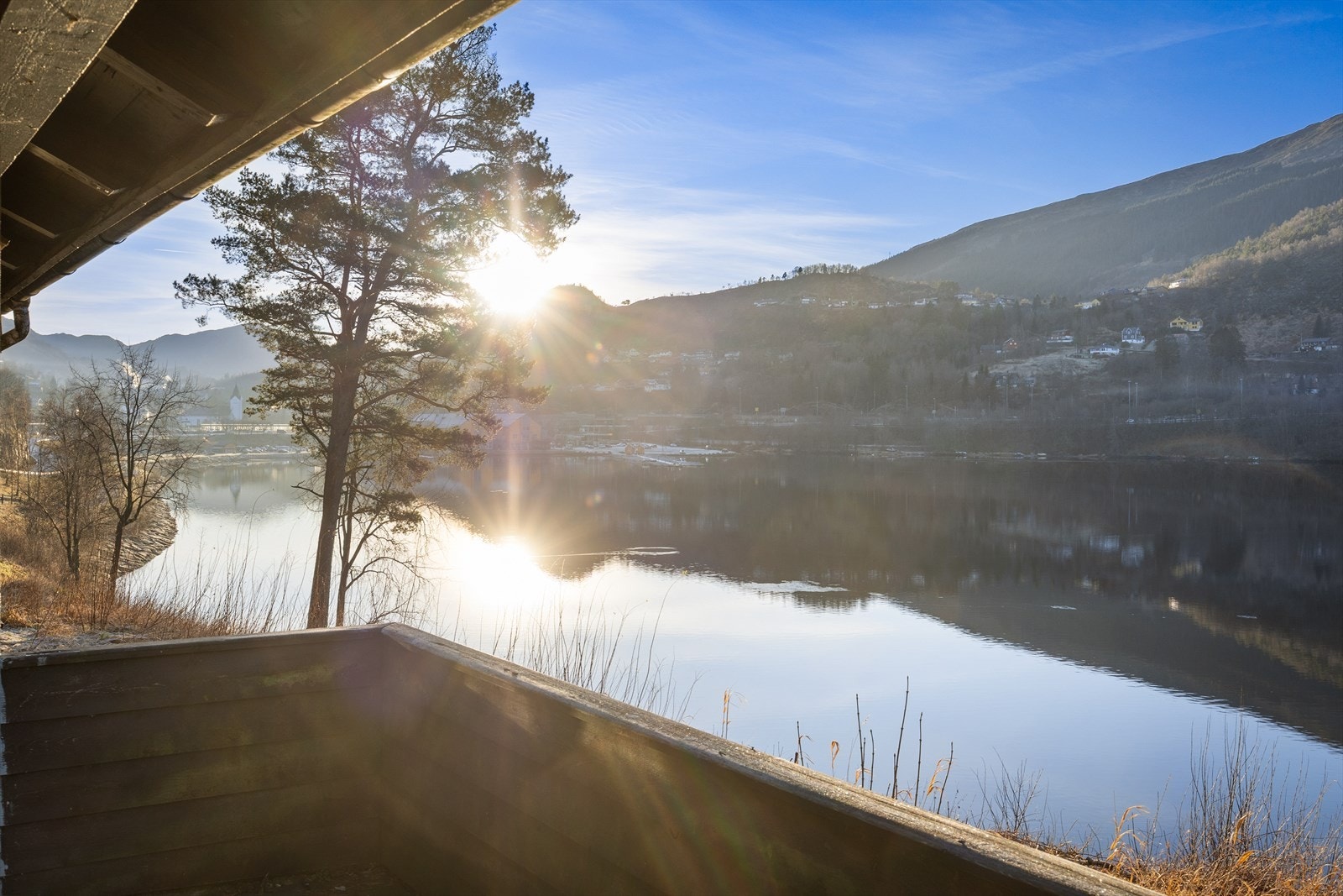 Her kan man kan nyte utsikten og nærheten til sjøen. Galleribilde