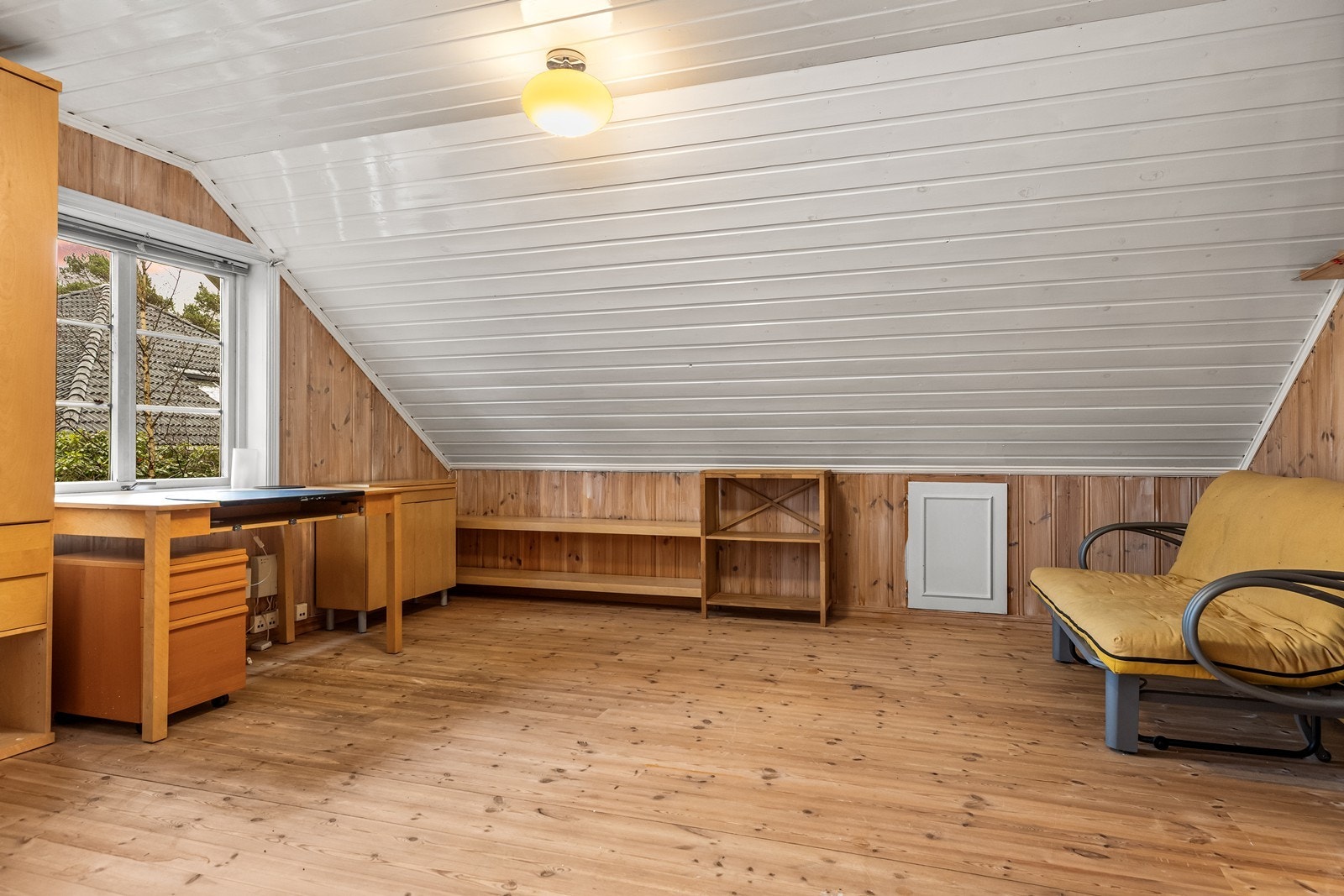 Det fjerde soverommet er romslig og egner seg godt som barnerom eller kontor. Galleribilde