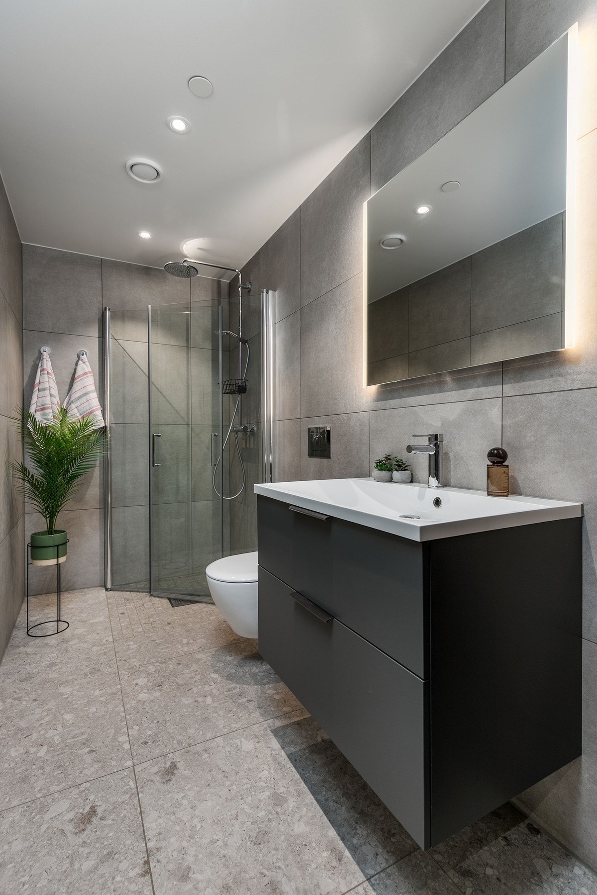 Flislagt bad nr 2. Galleribilde