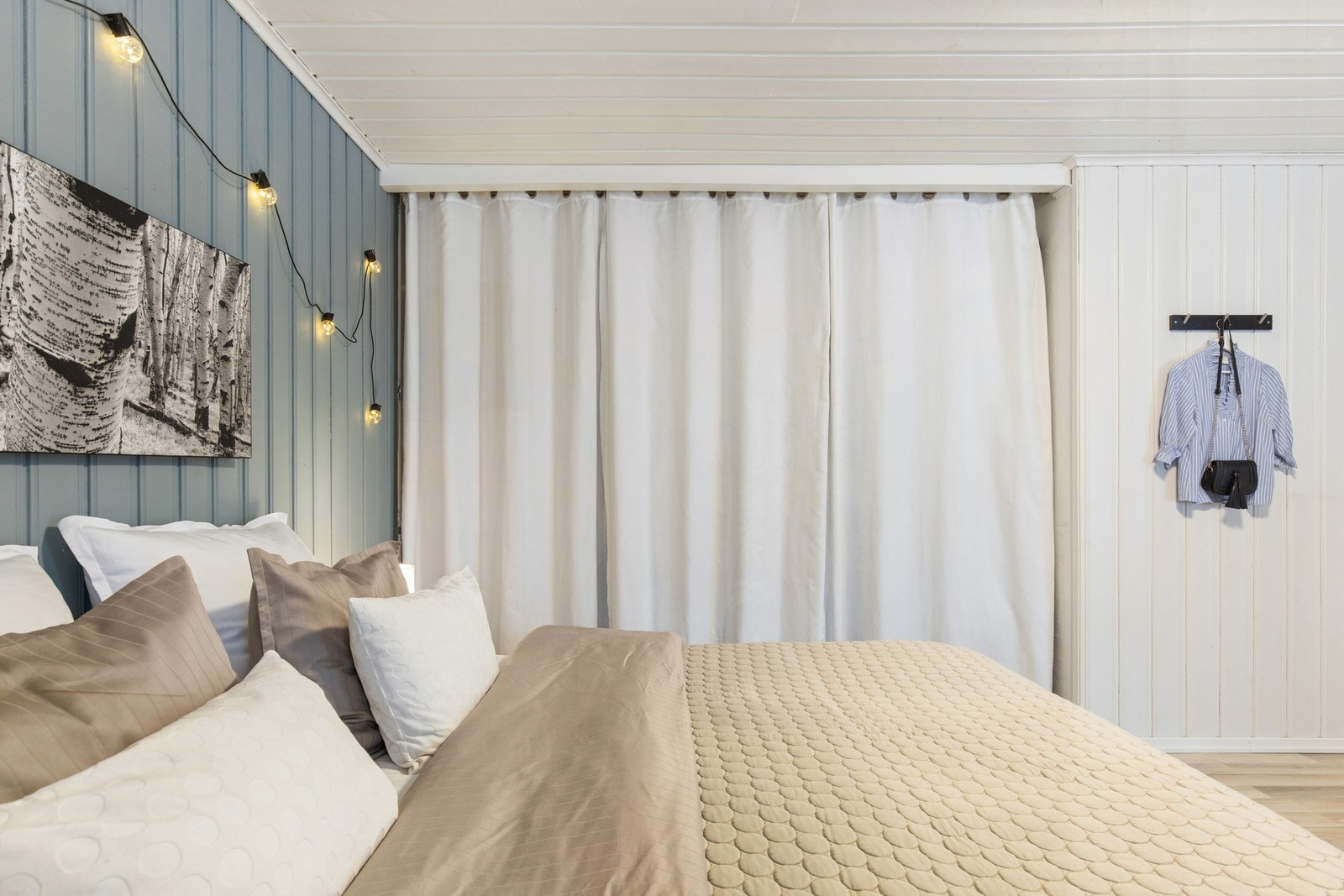 Soverommene egner seg godt som hovedsoverom, barnerom, gjesterom eller hjemmekontor. Galleribilde