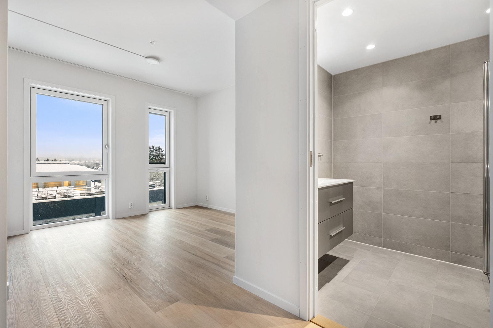 Hoved soverom med eget bad Galleribilde