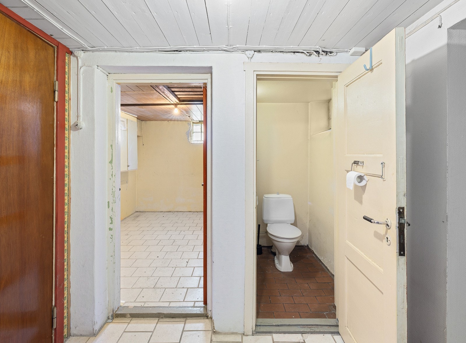 Våtrommene må oppgraderes for å tåle normal bruk etter dagens krav. Galleribilde