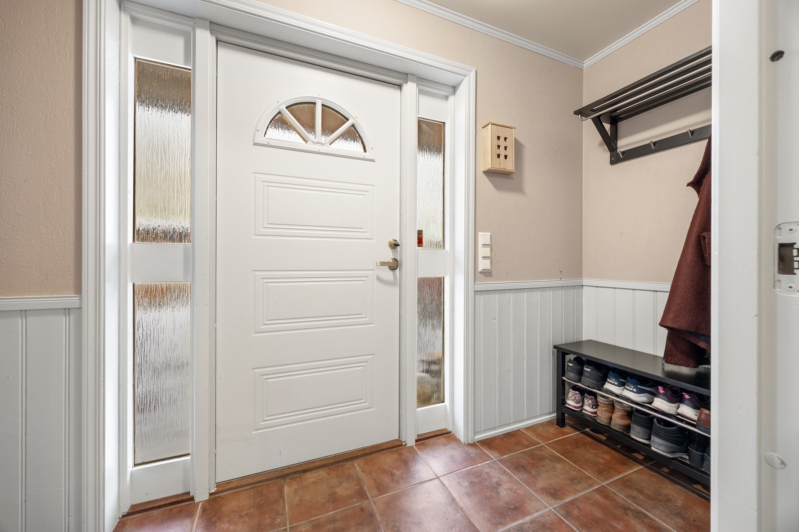 Entré - ca 4 kvm. Galleribilde