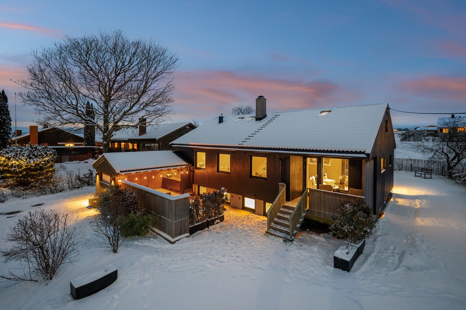 Cato Fegri v/Privatmegleren Hønefoss har gleden av å presentere Fjordgløttveien 26! Galleribilde