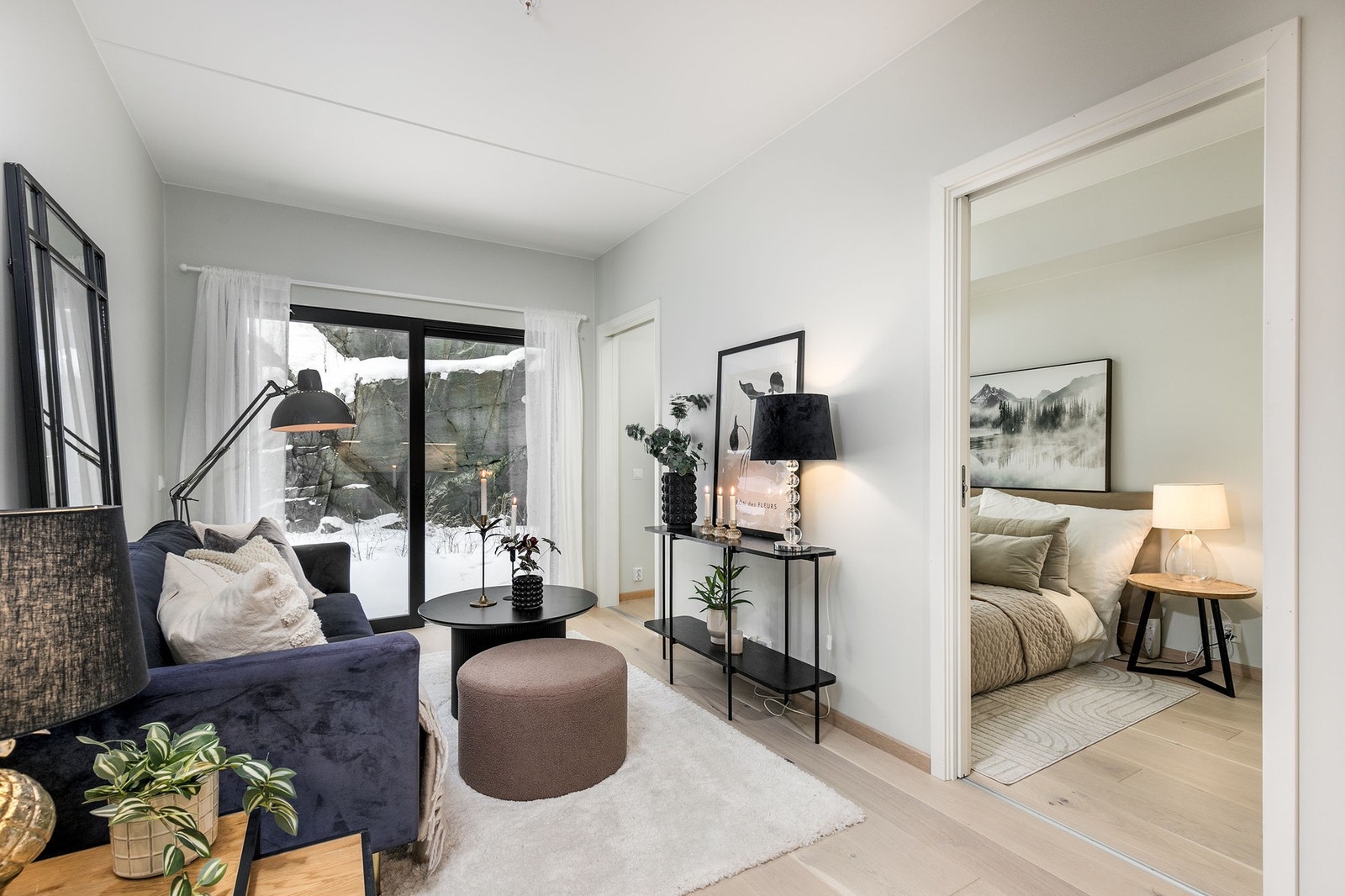 Enkel tilgang til soverommet fra to sider Galleribilde