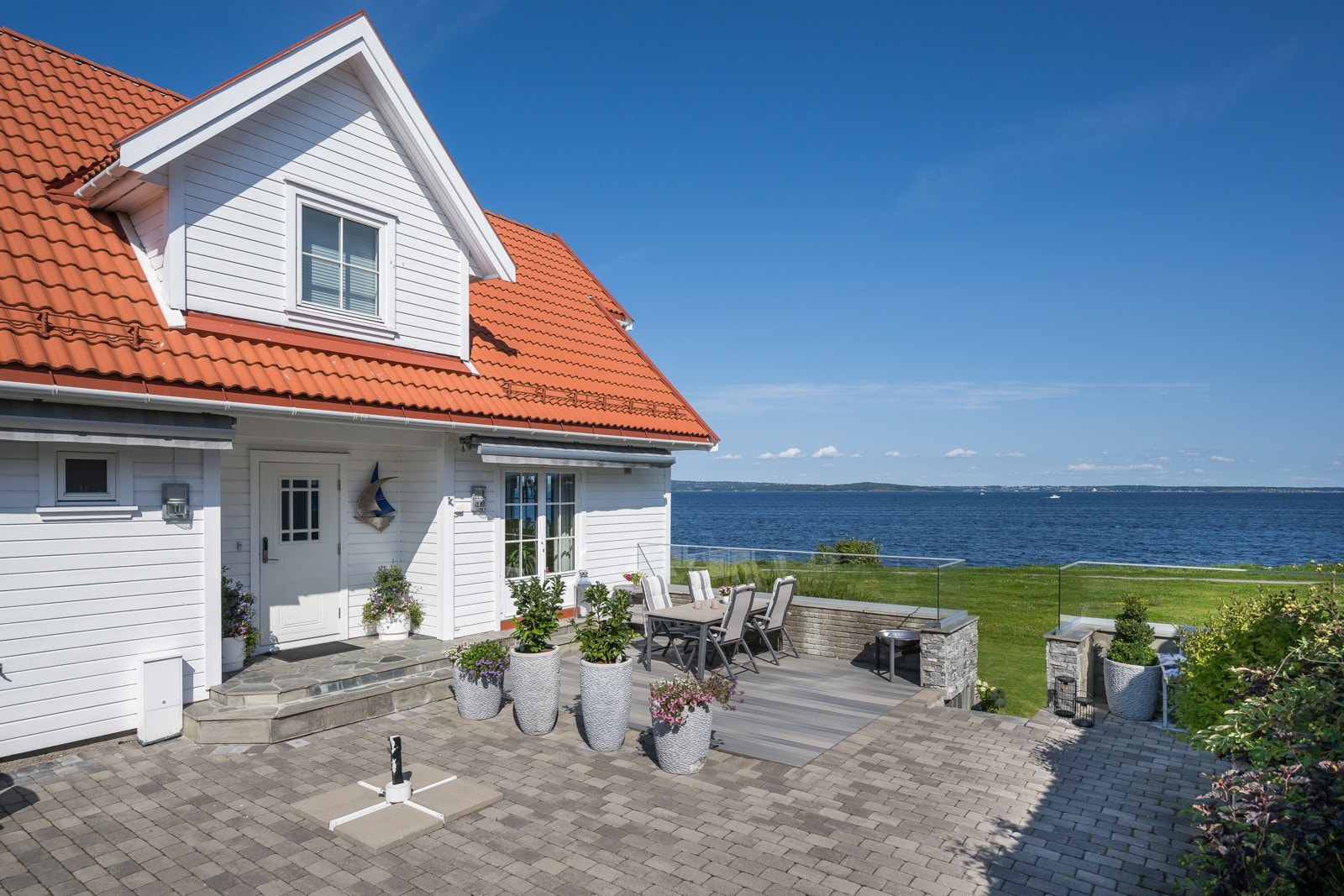 Da er vi klare til å fortsette på innsiden Galleribilde