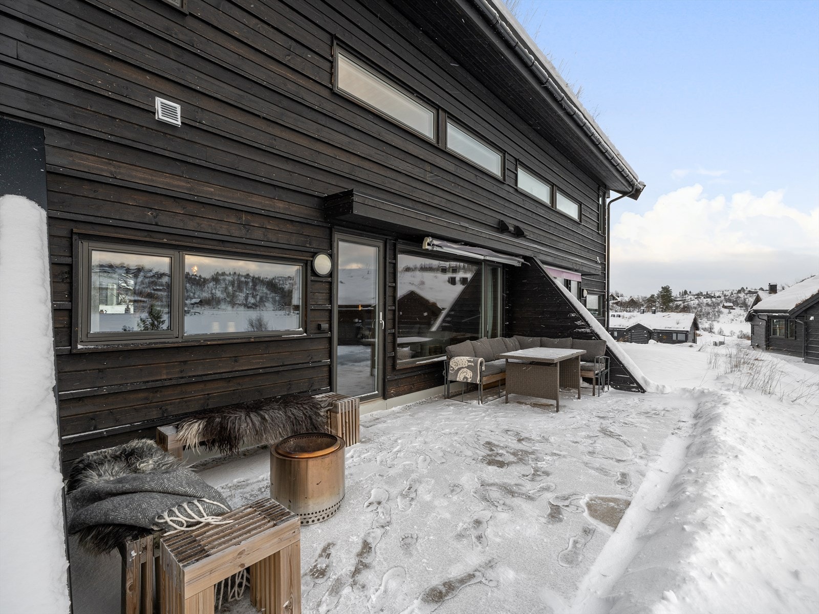 I tillegg har man rask tilgang til Forsbergløypen og øvrig løypenett for langrenn videre oppover i Sirdal. Galleribilde