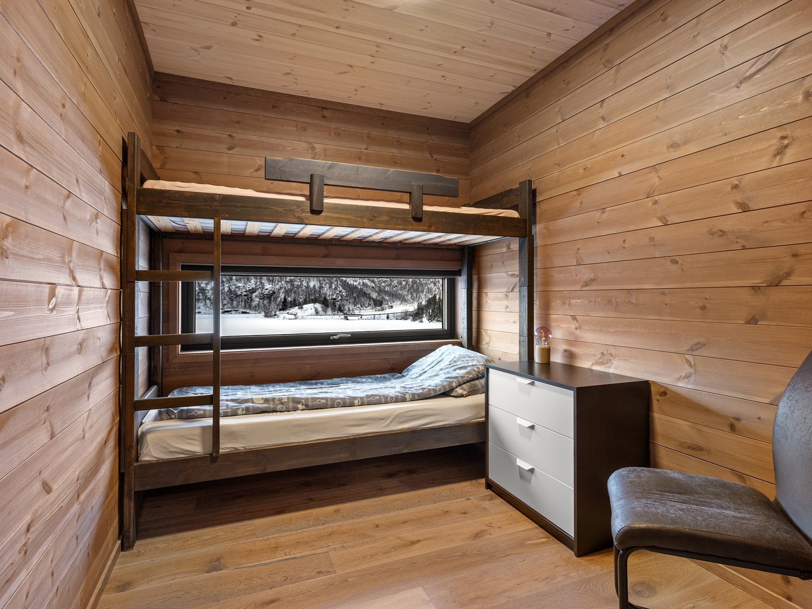 To soverom er innredet med køyesenger Galleribilde