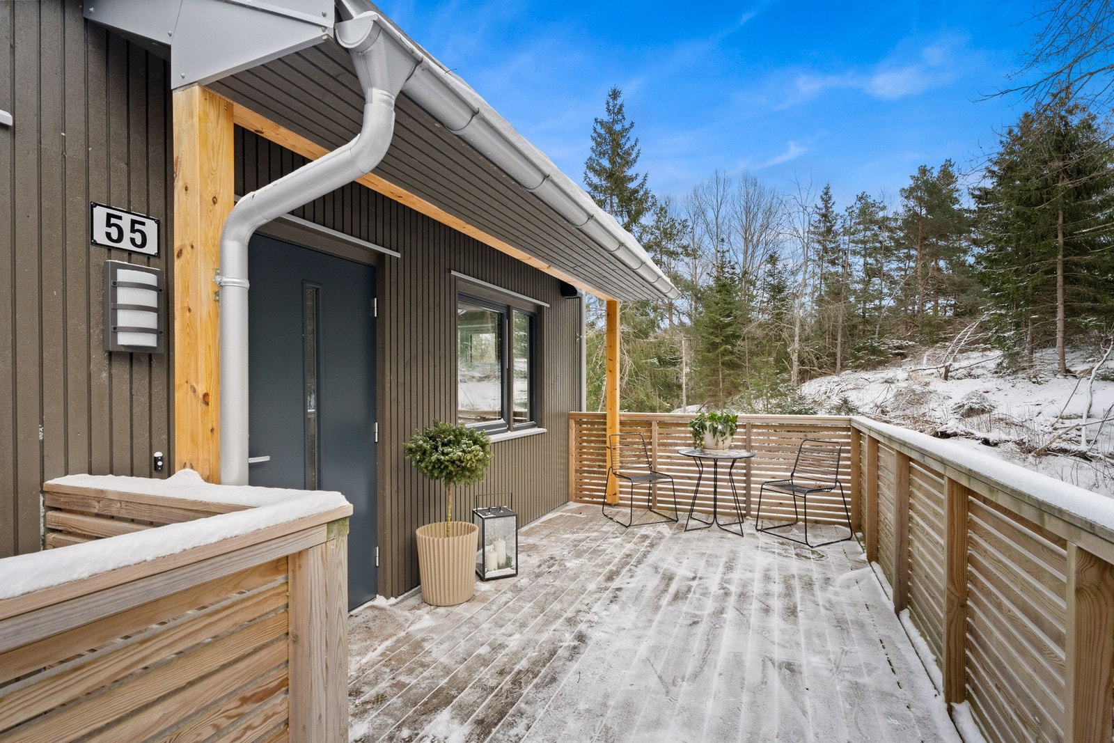 Denne terrassen vender mot syd. Galleribilde