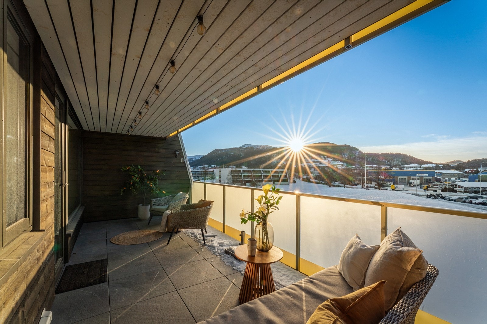 Velkommen til Liaflaten 5 - Presentert av Øyvind Rydland v/Privatmegleren Åsane Galleribilde