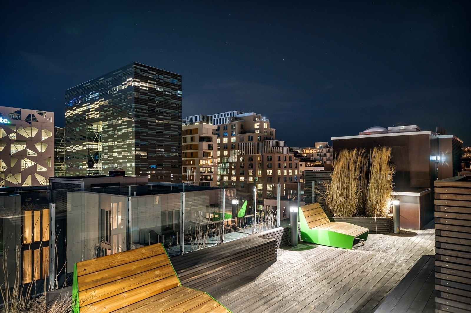 Flere finer soner Galleribilde