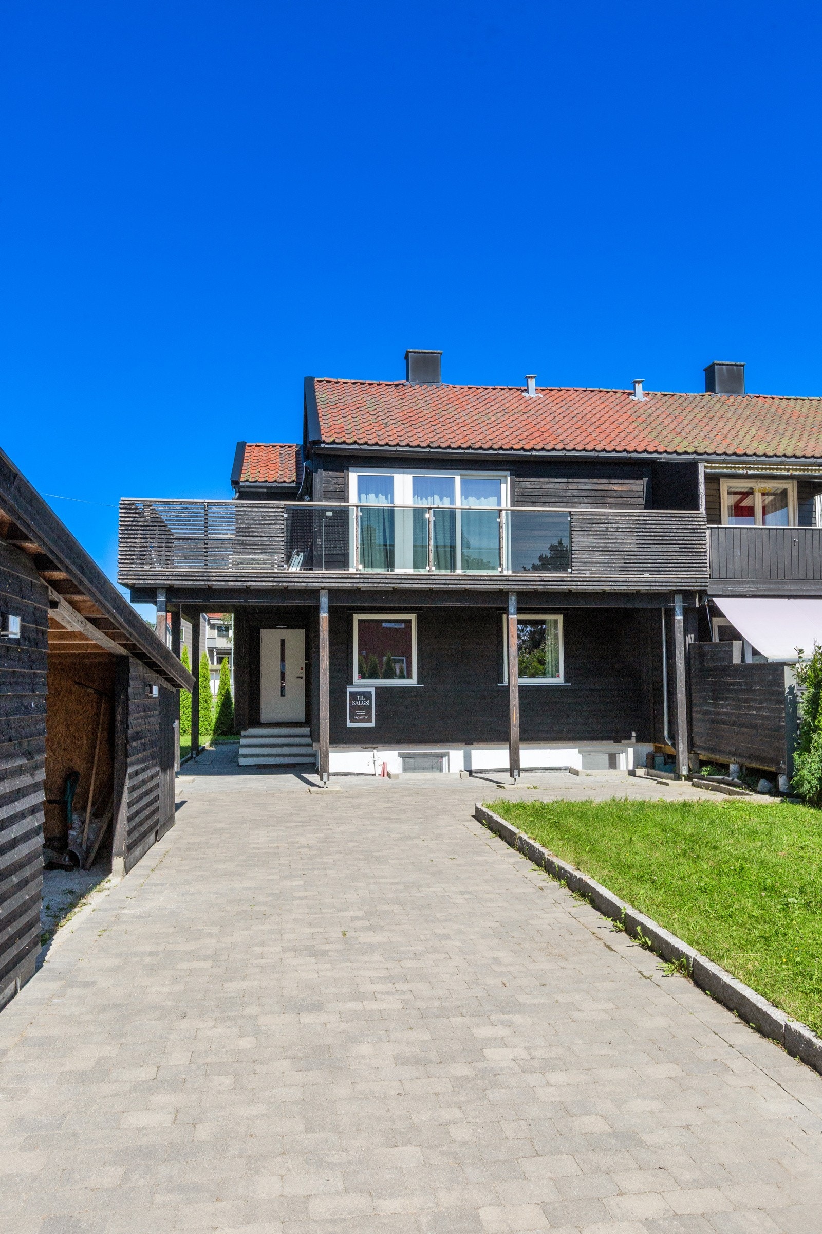 Steinlagt gårdsplass Galleribilde