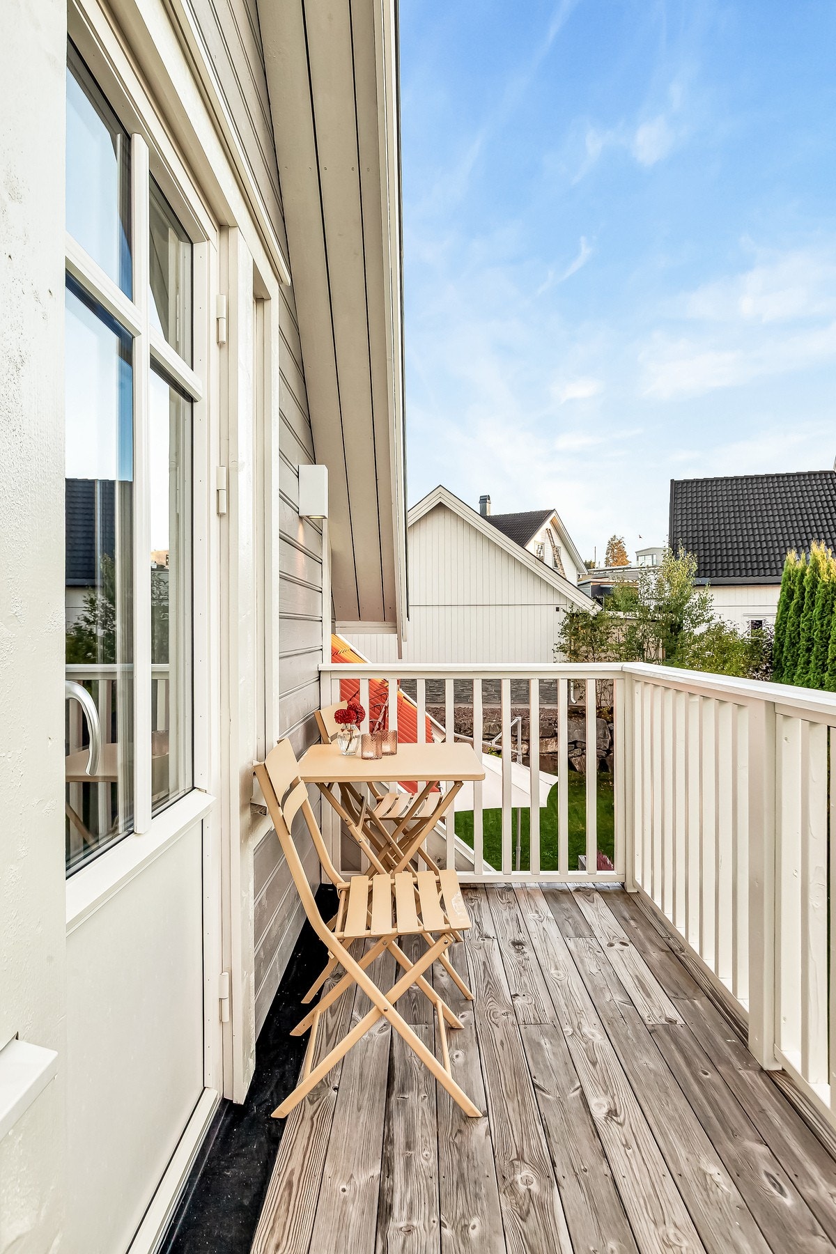 Her kan man nyte solen og skimte Oslofjorden Galleribilde