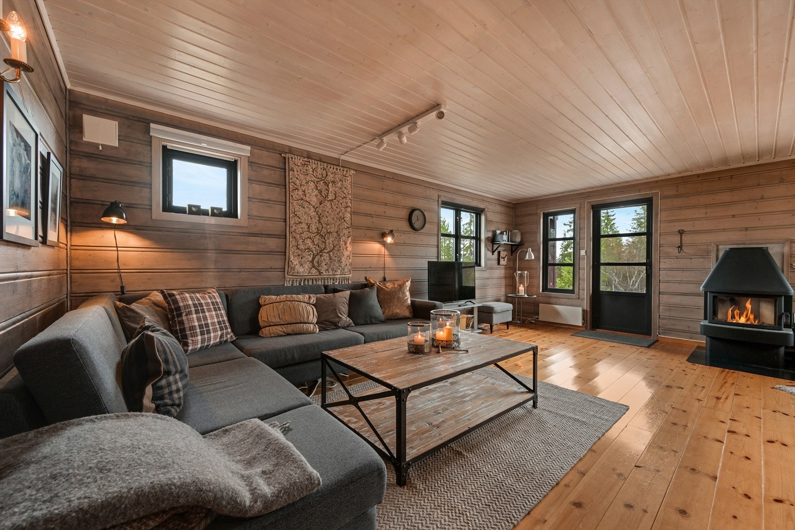 Velkommen til Bjøklundlundveien 47! Fotograf: Kristian T Bollæren Galleribilde