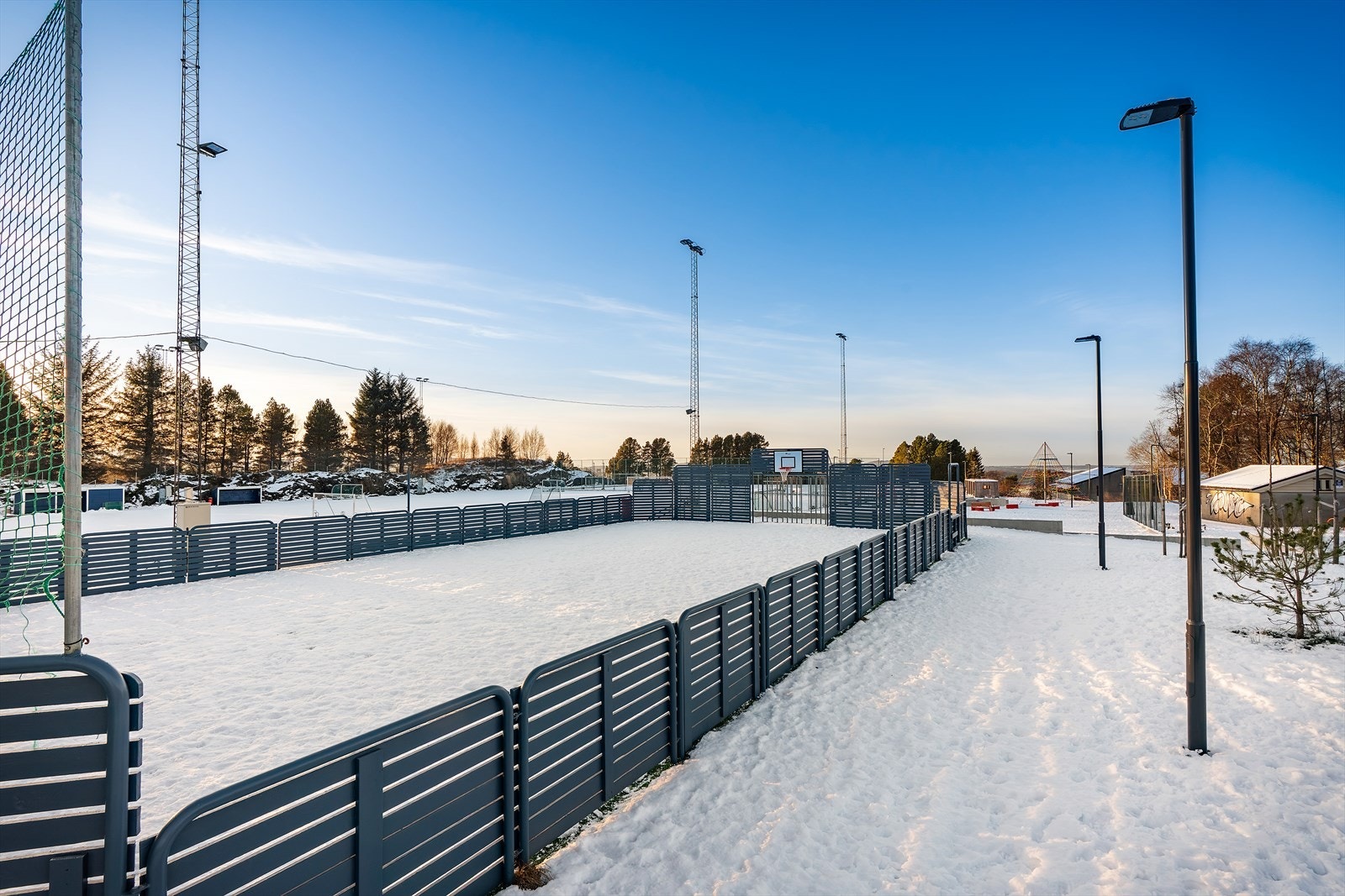 En flott mulighet for barn, unge og voksne til sosialisering og aktivisering. Galleribilde