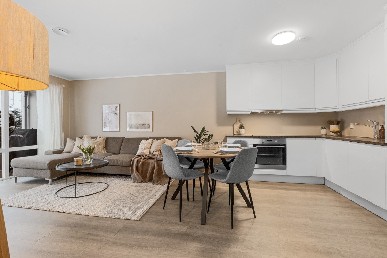 Lyst og trivelig Galleribilde