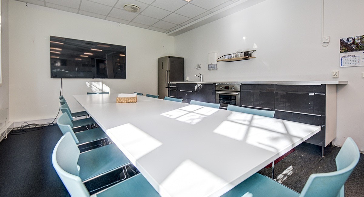 Kjøkken med god spiseplass Galleribilde