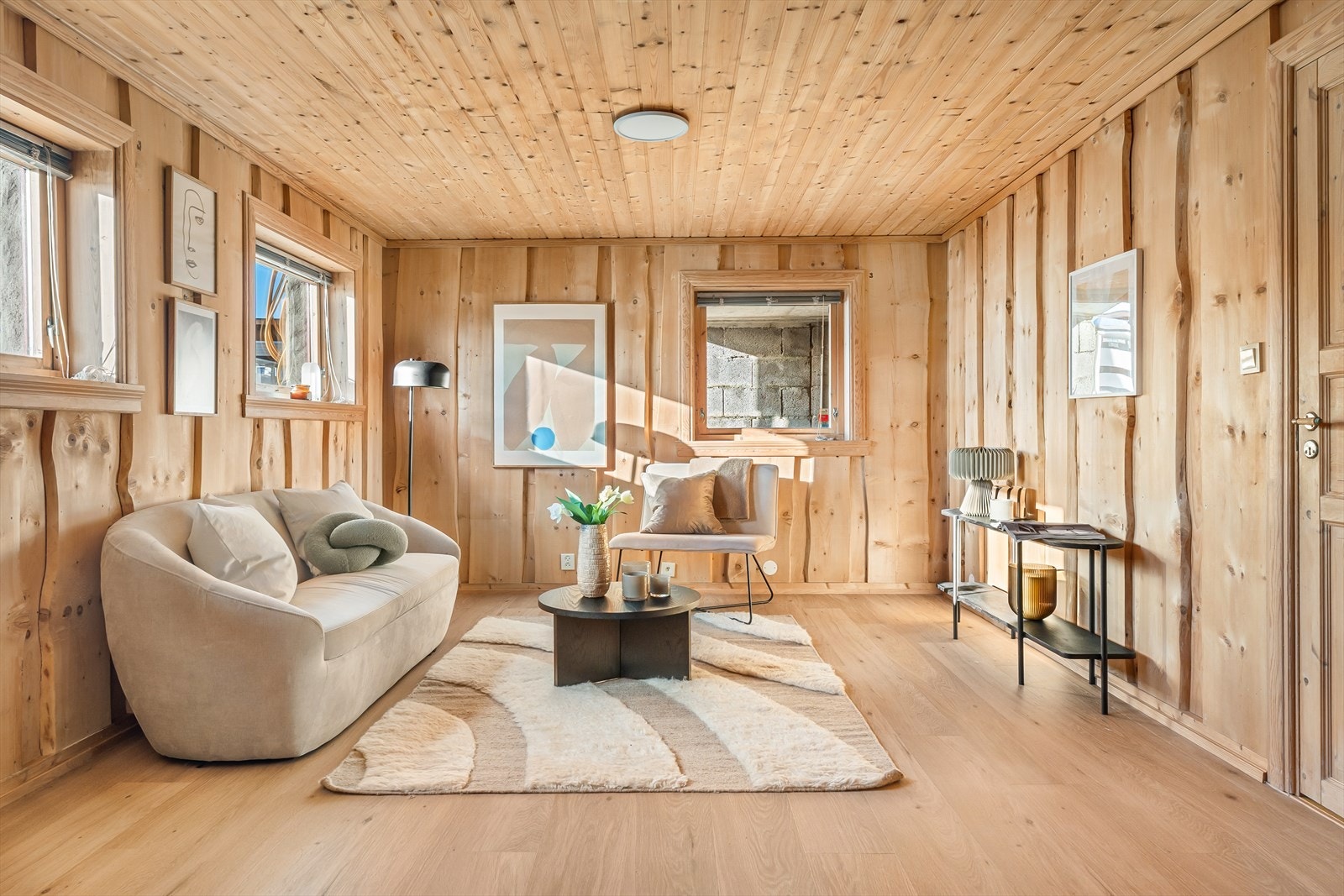 Koselig kjellerstue på ca. 21 kvm. Galleribilde