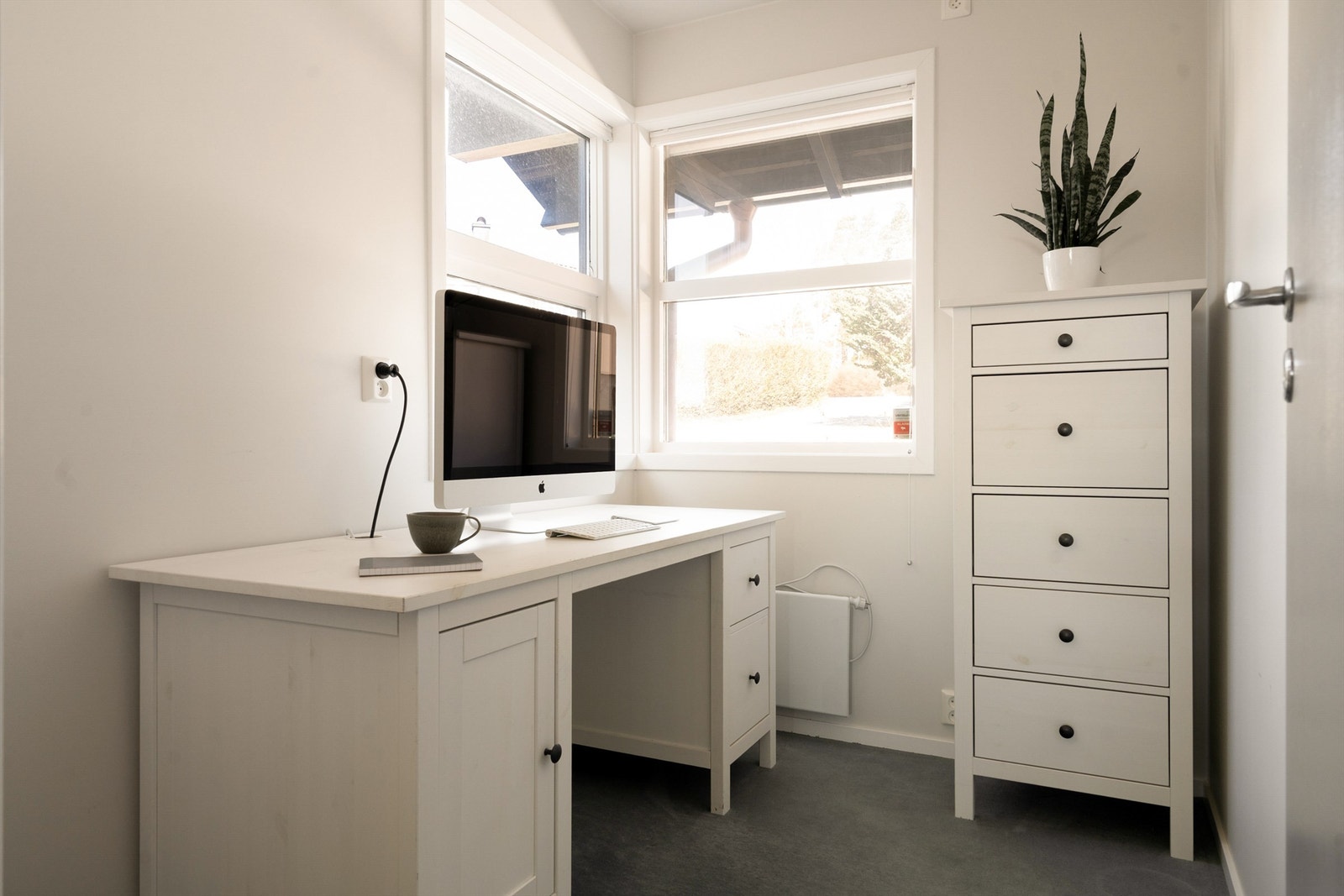 Tilknyttet kjøkkenet er både et kjølerom på ca. 3 kvm. og dette på ca. 4 kvm., byggemeldt som syrom. Galleribilde