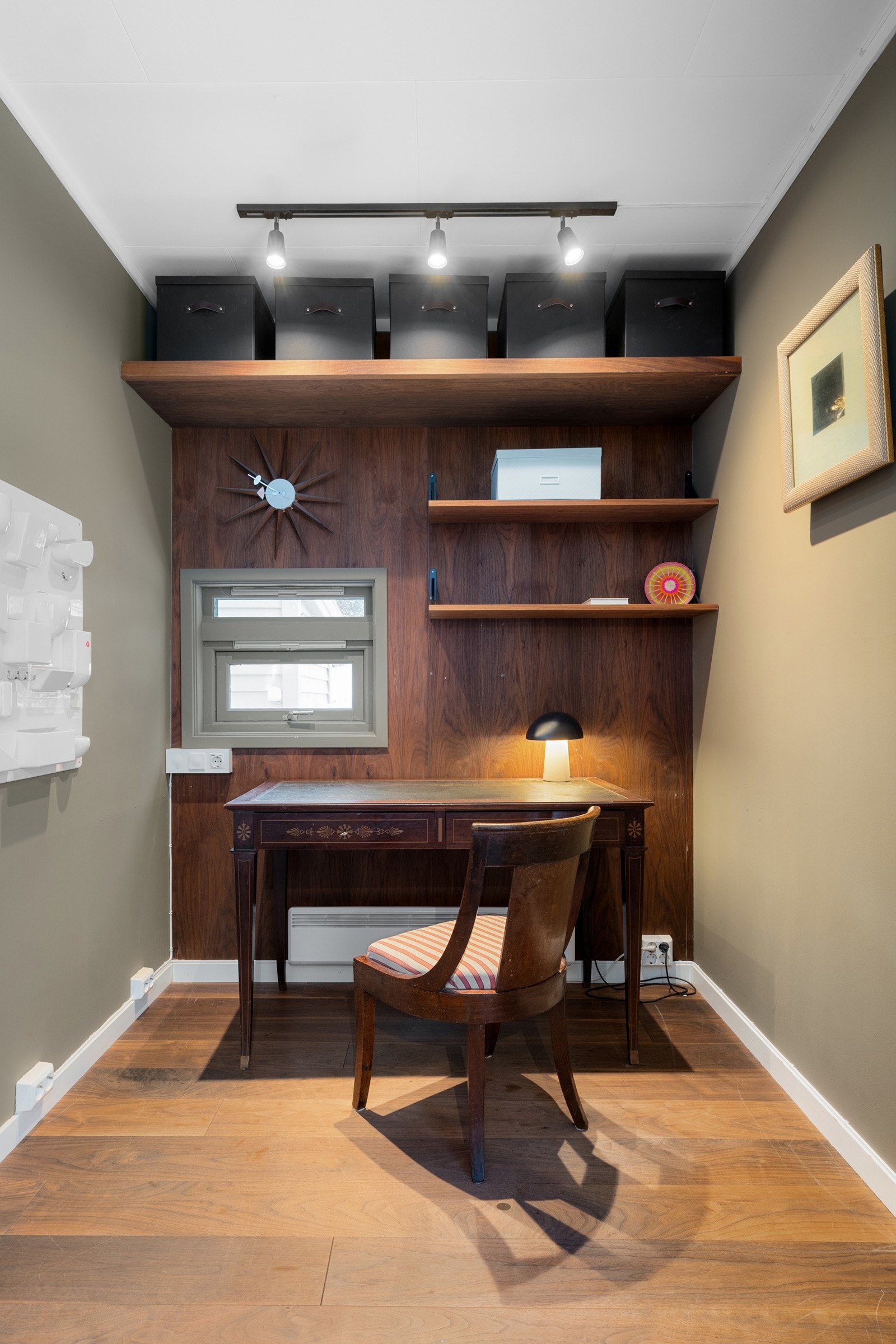 Praktisk kontorplass. Galleribilde