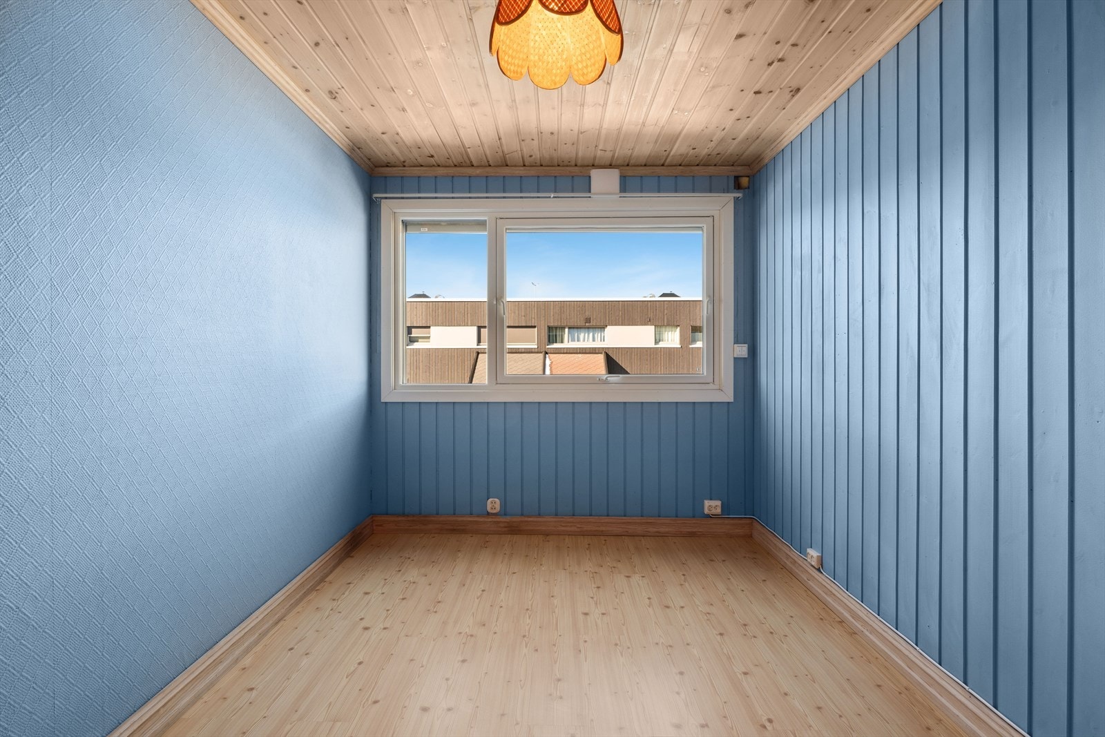 Soverom klart for møblering etter eget ønske. Galleribilde