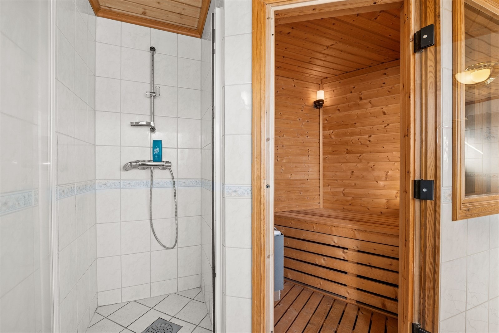 Badstue for avslapning og velvære etter en lang dag. Galleribilde