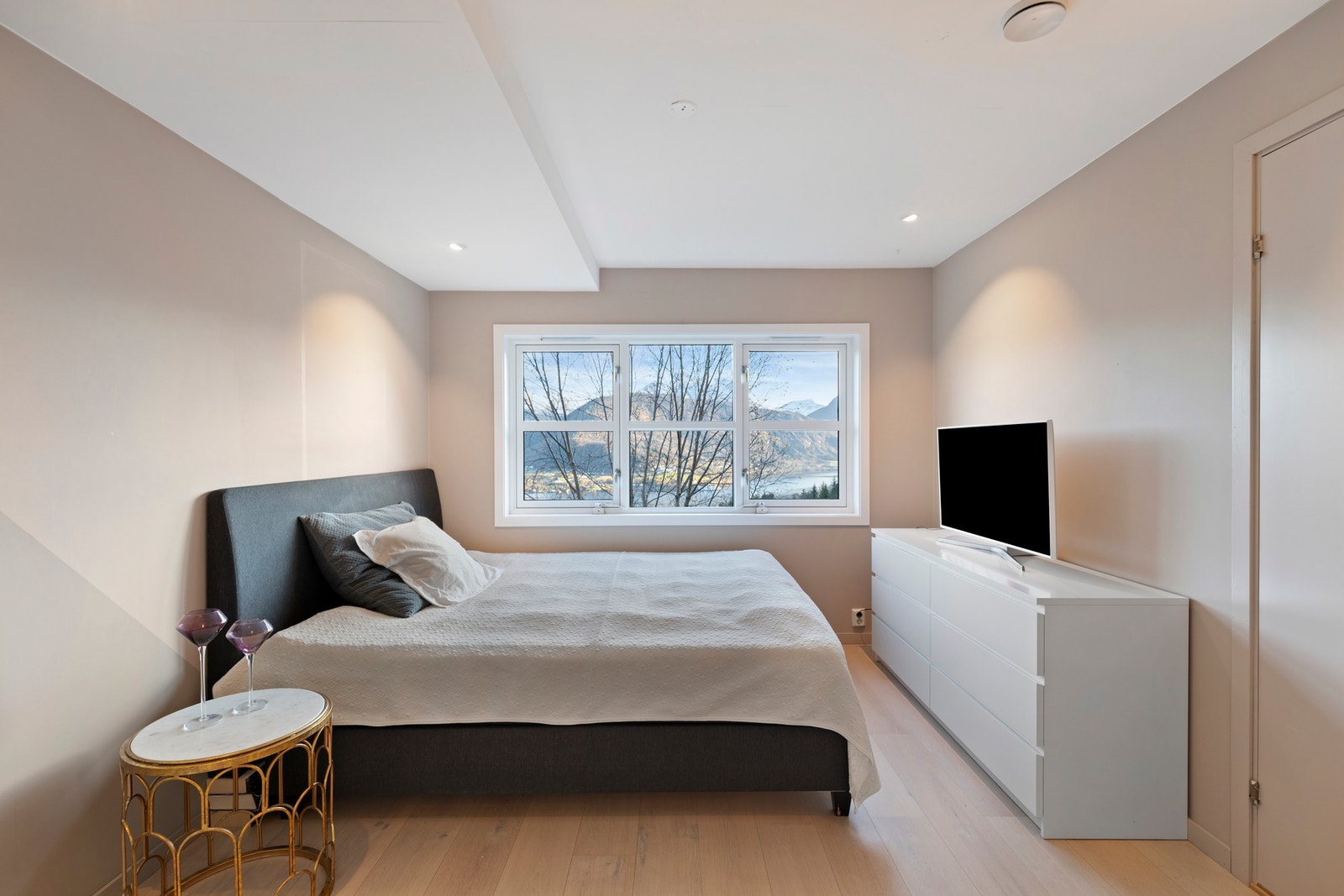 Alle soverommene er av god størrelse. Galleribilde