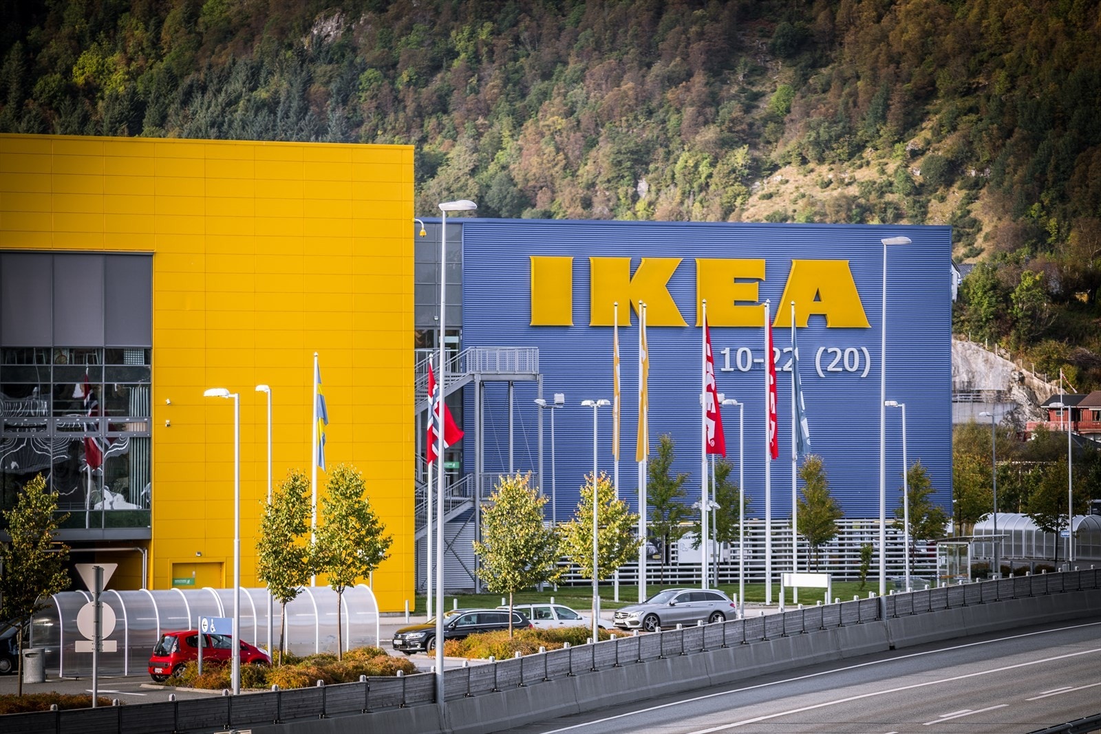 Ikea ligger bare noen minutters kjøring fra leiligheten. Galleribilde