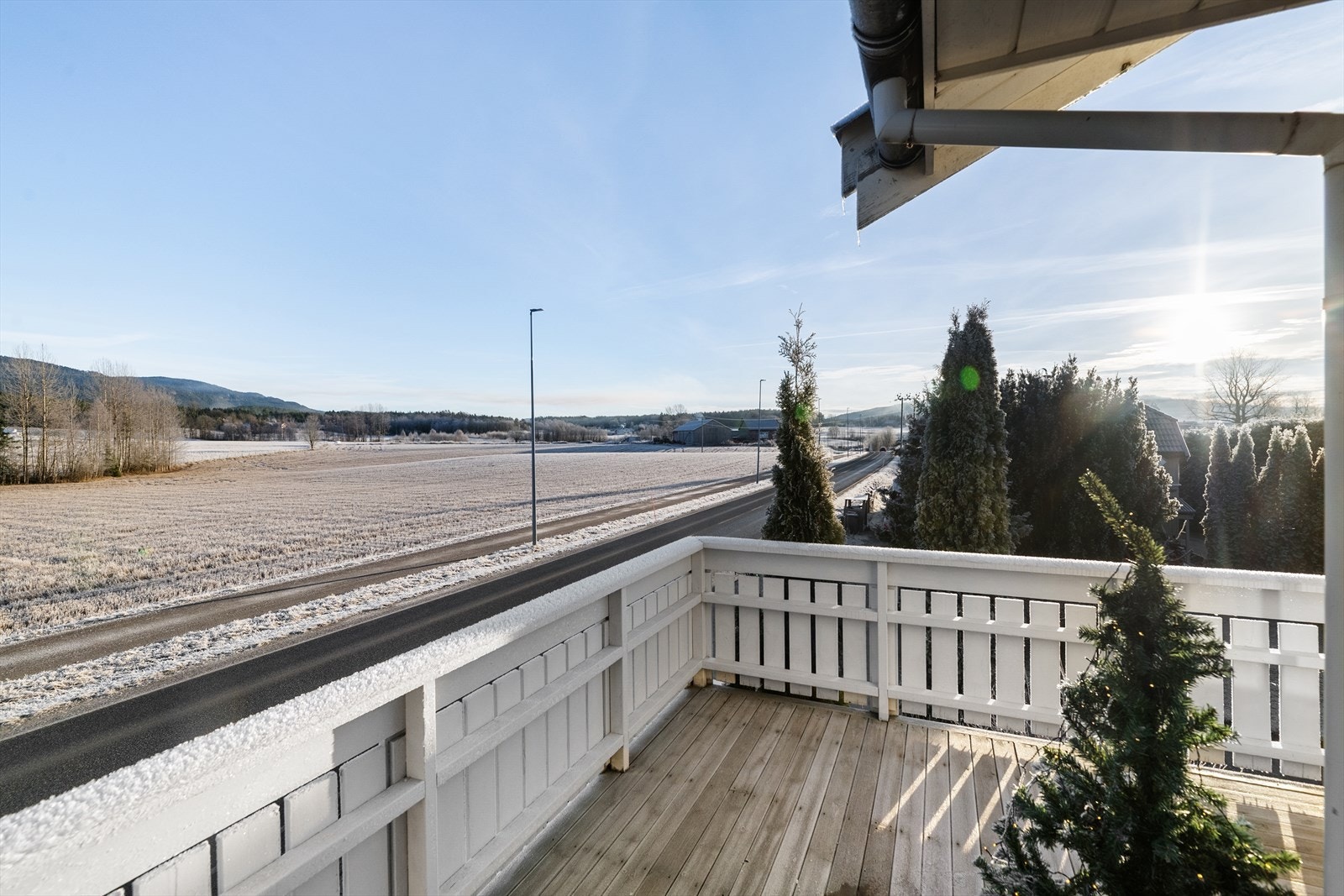 Lys og innbydende 3- roms selveierleilighet med fin beliggenhet i 2. etasje. Galleribilde