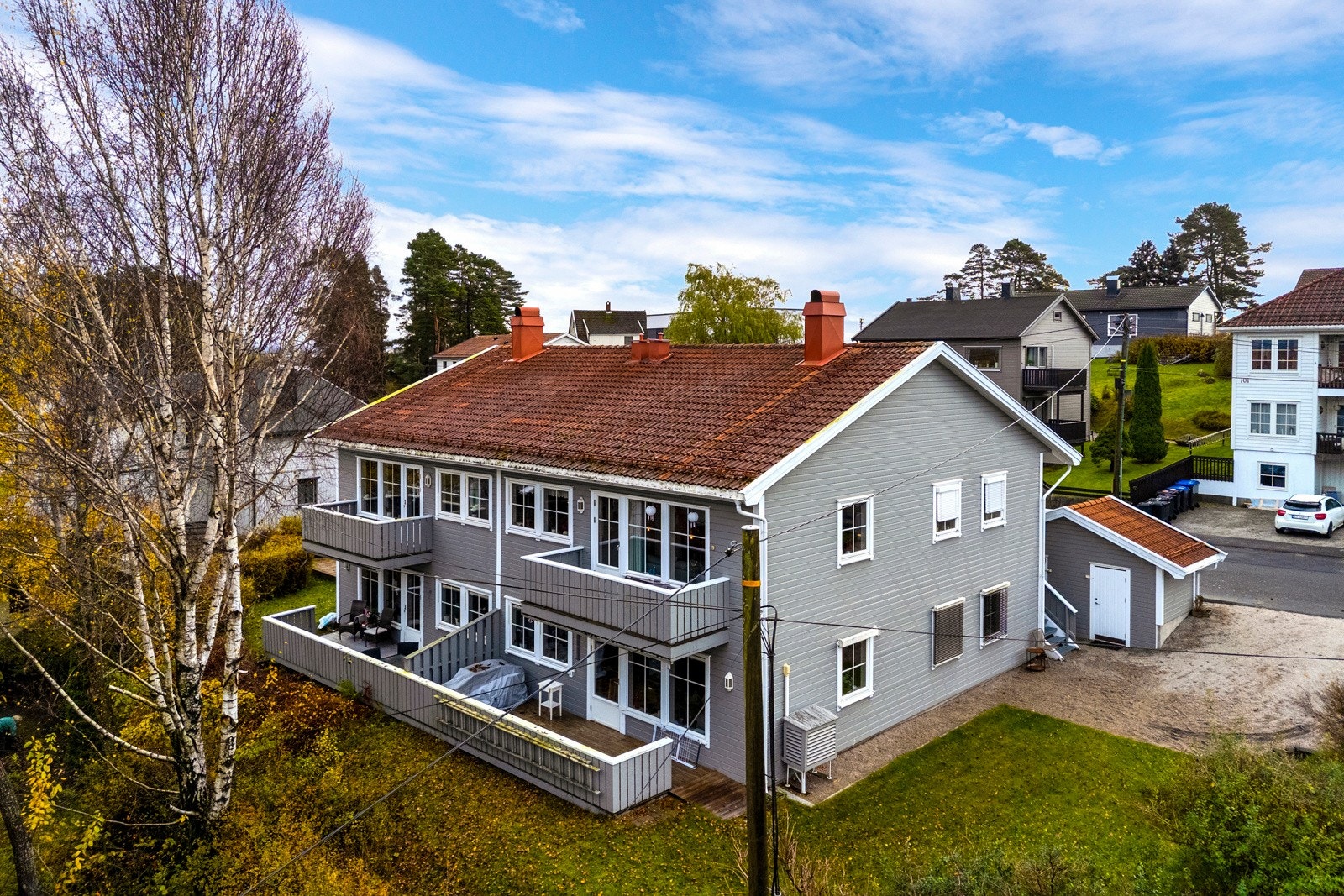 Leiligheten ligger i 2. etg med veranda Galleribilde