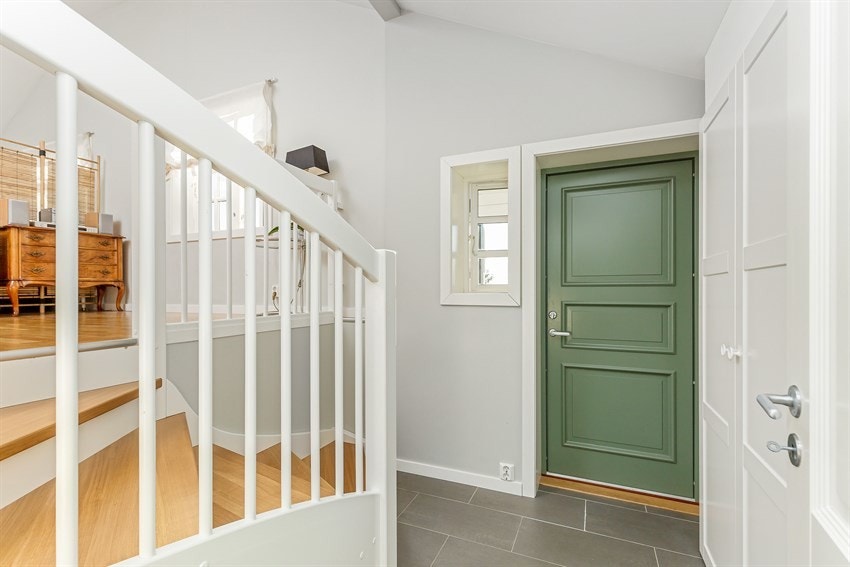 Entré / gang i hybelleilighet.