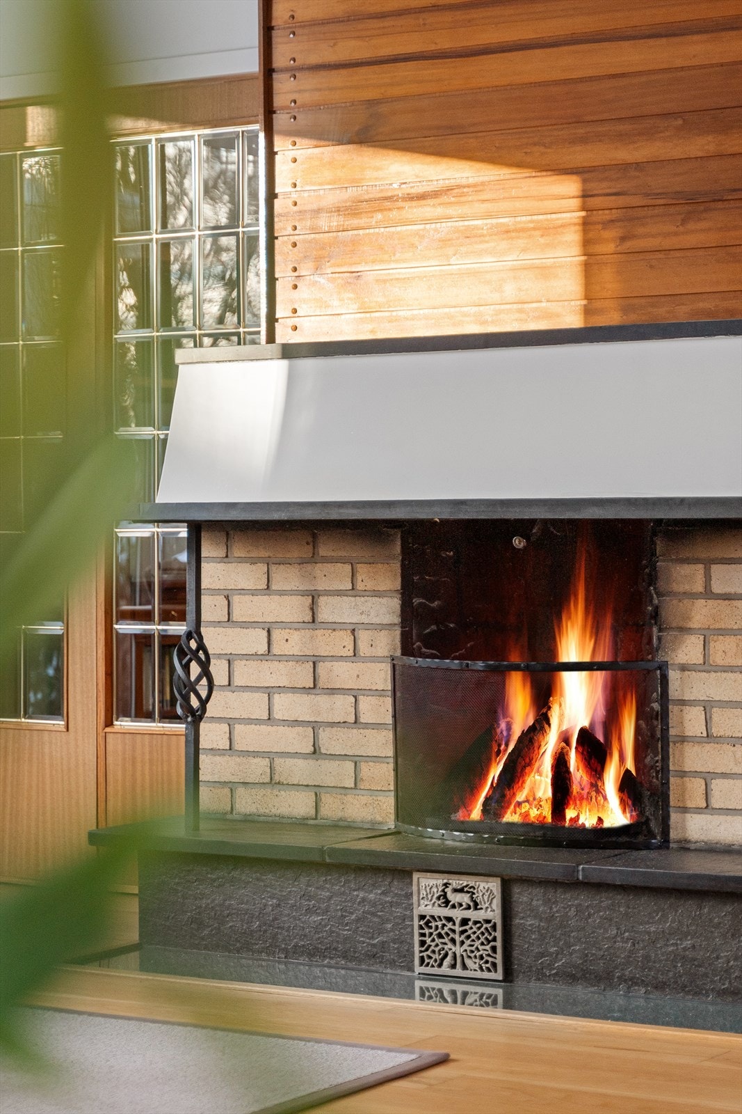 Herlig peis som varmer på kalde dager. Galleribilde