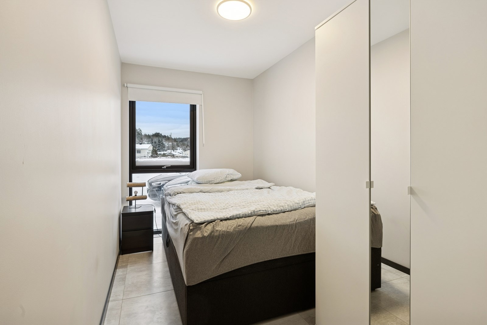 Praktikantdel: Det er to soverom i praktikantdelen, opprinnelig var det et stort soverom, men dette er oppdelt i to mindre Galleribilde