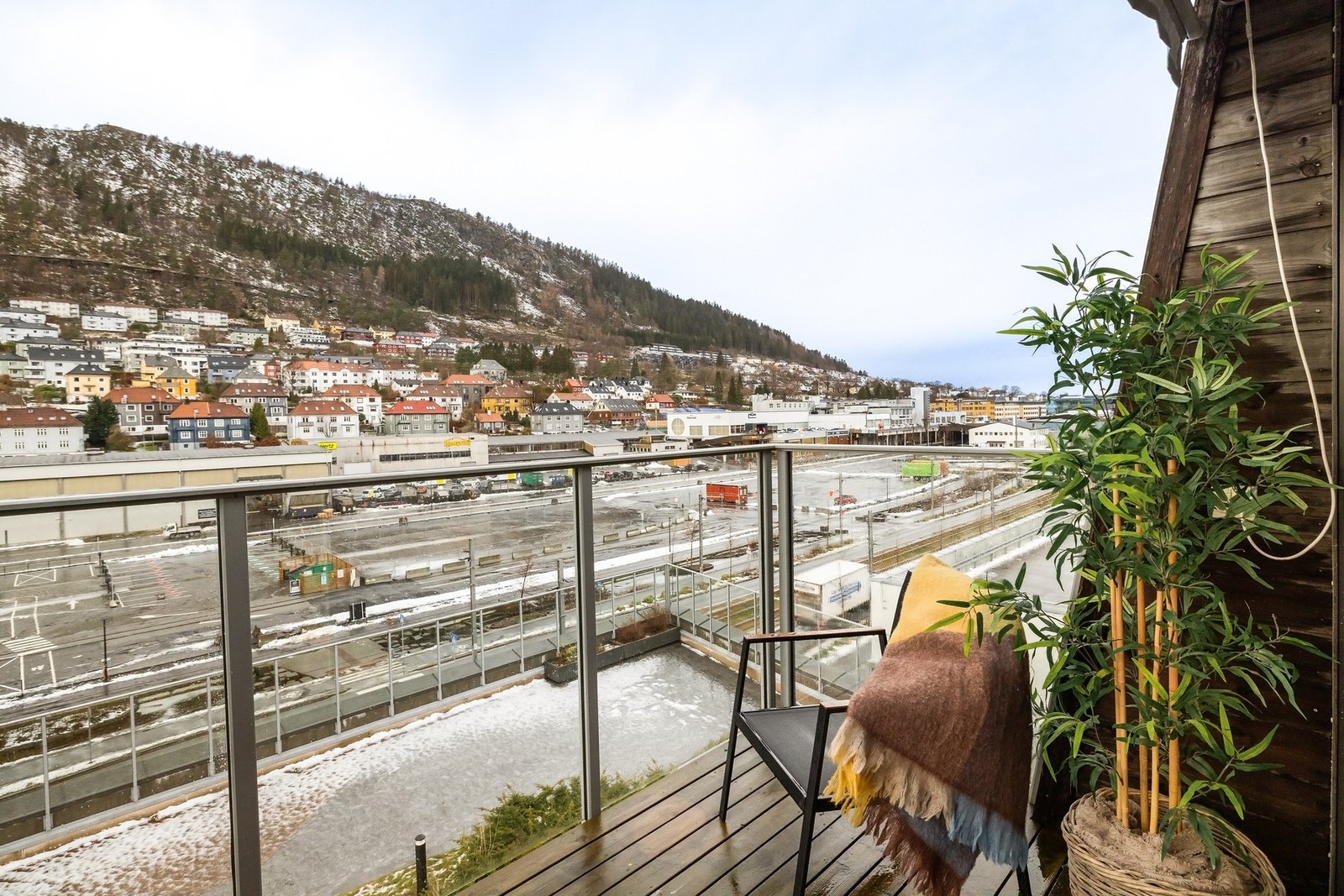 Balkong på ca. 7m² med gode solforhold Galleribilde