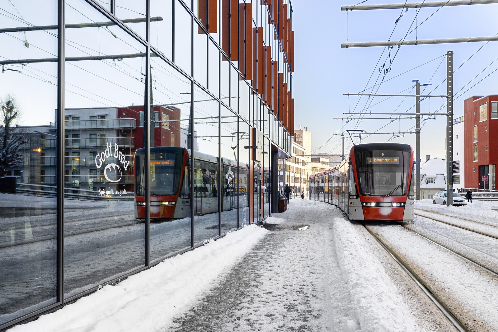 Mindmeyren eller Kronstad bybanestopp tar deg enkelt til nærliggende bydeler Galleribilde