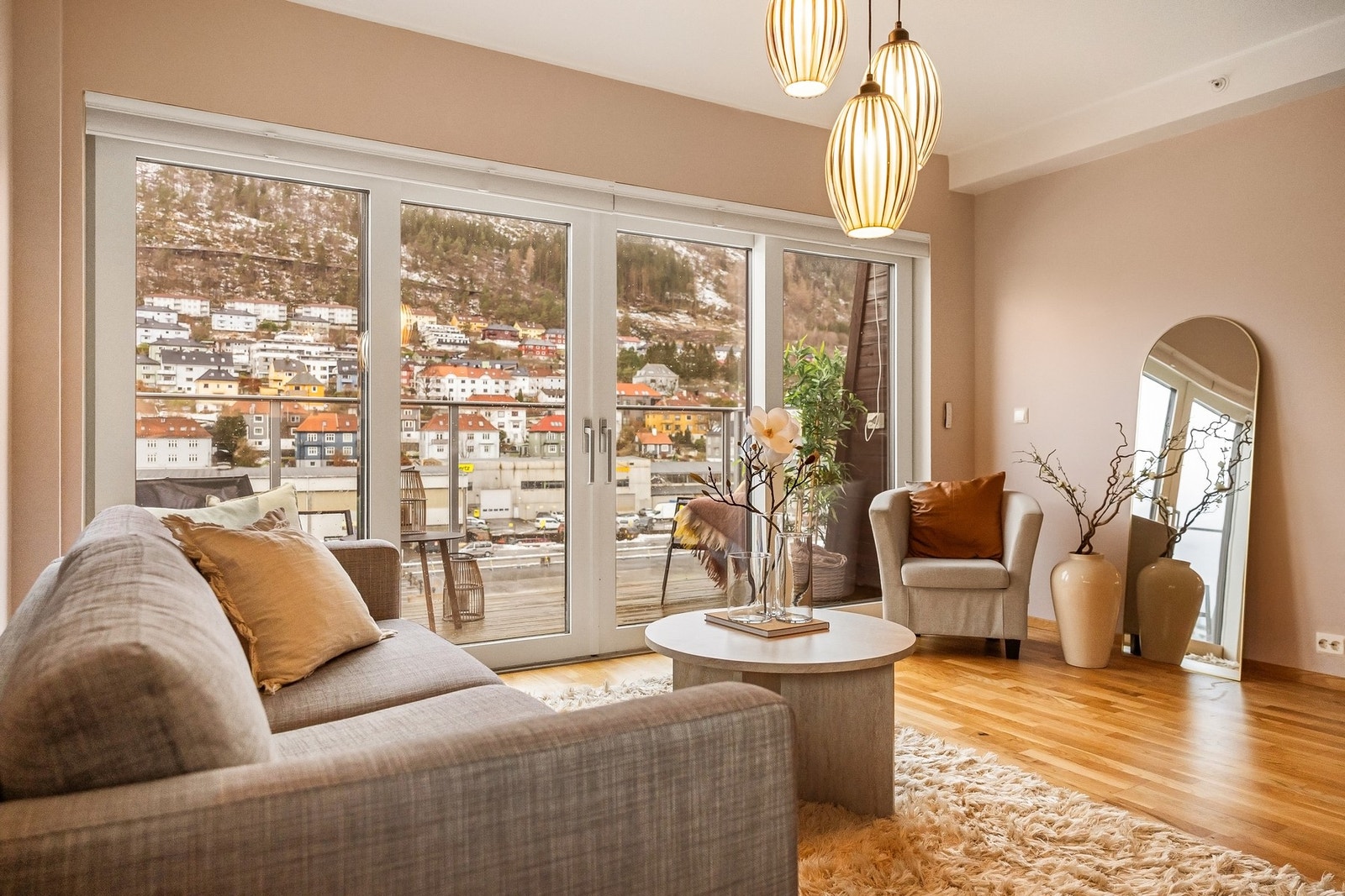 Flott og moderne selveierleilighet i moderne bygg fra 2019! Galleribilde