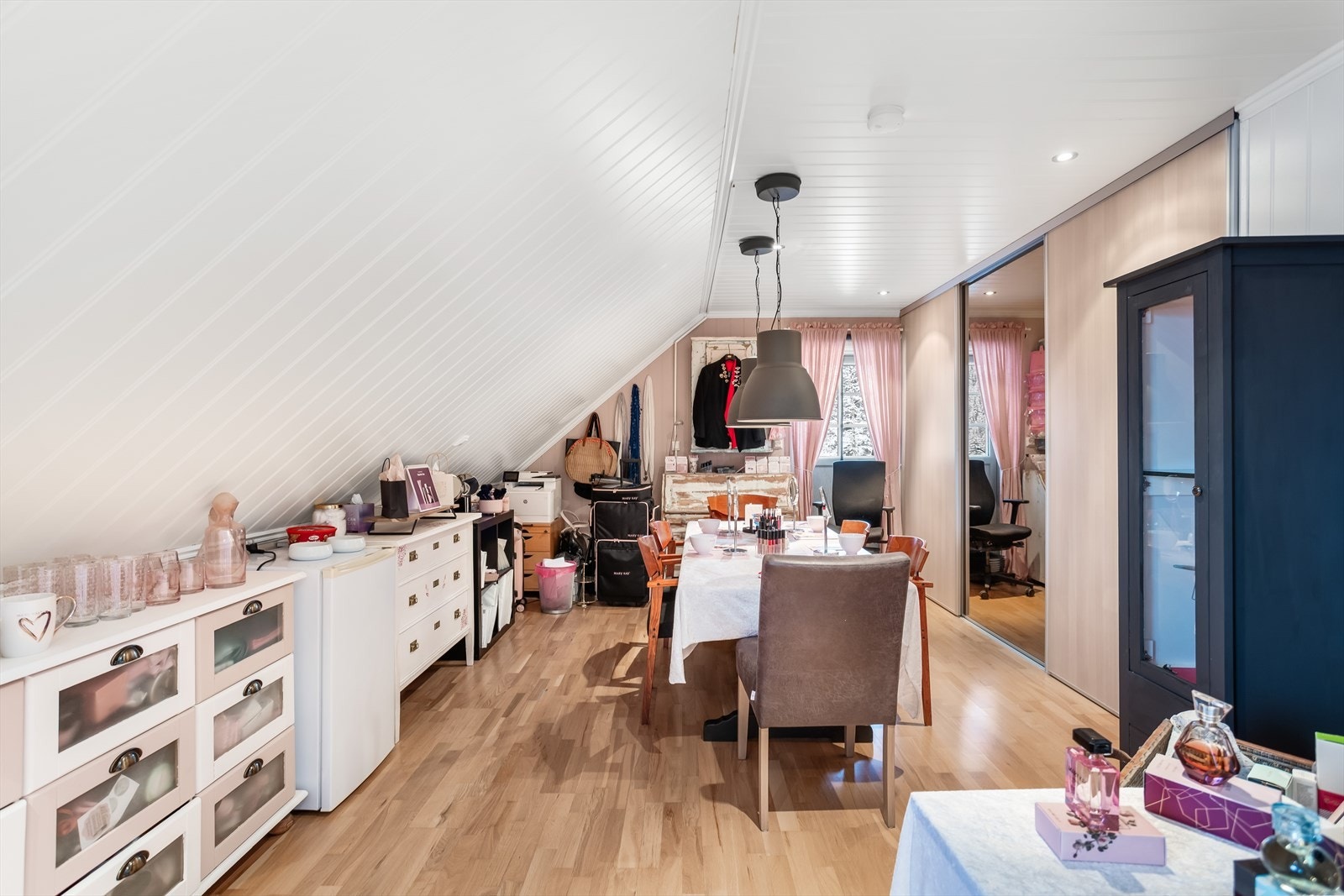 Det ene soverommet kan gjøres om til en loftstue for en ekstra sone for familien. Galleribilde