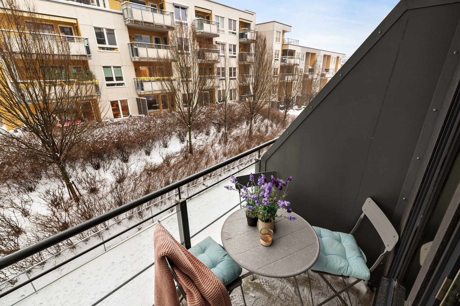Balkongen er på ca. 3 kvm Galleribilde