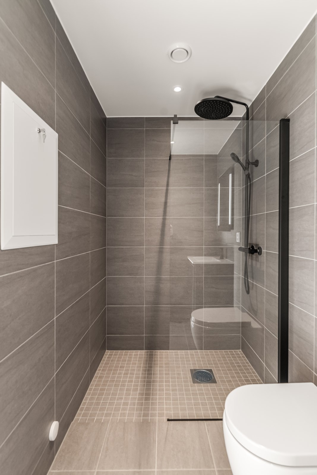 Bad/wc tilknyttet hovedsoverom Galleribilde