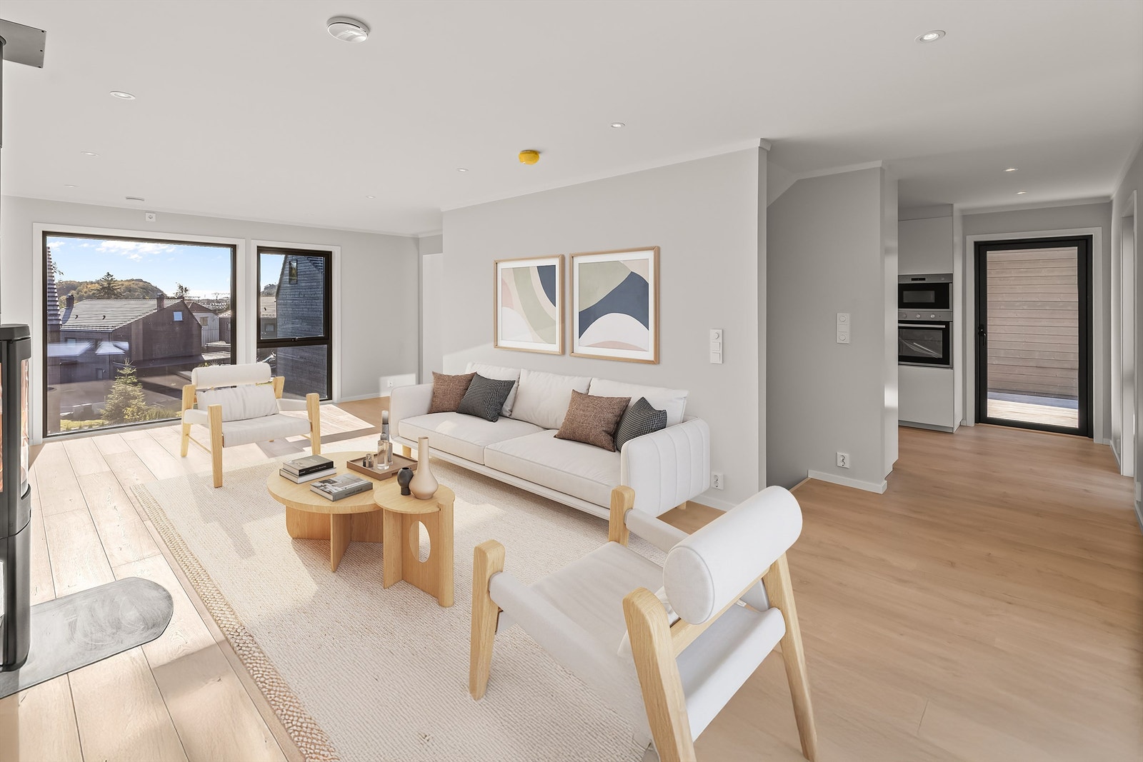 Et ekstra pluss er de lave kjøpsomkostningene - du betaler kun dokumentavgift av tomteverdien, noe som gjør dette til et meget gunstig kjøp sammenlignet med bruktboliger i samme prisklasse Galleribilde