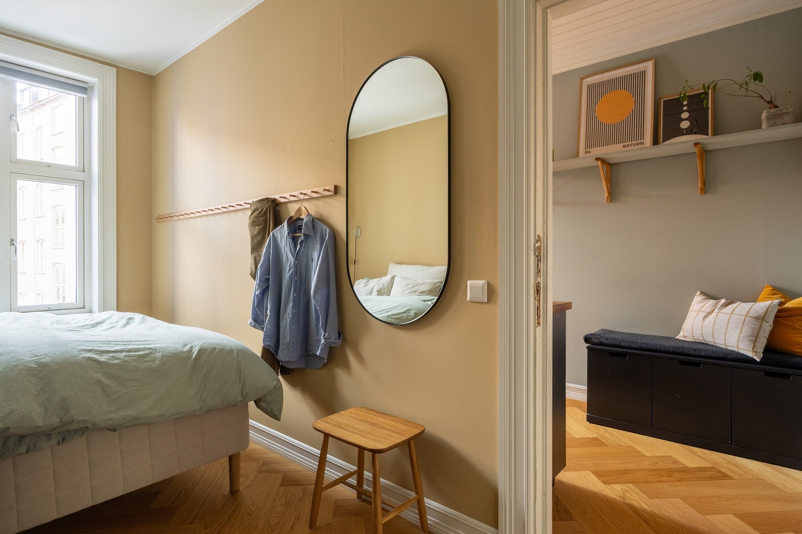 Soverommet vender mot bakgård. Galleribilde