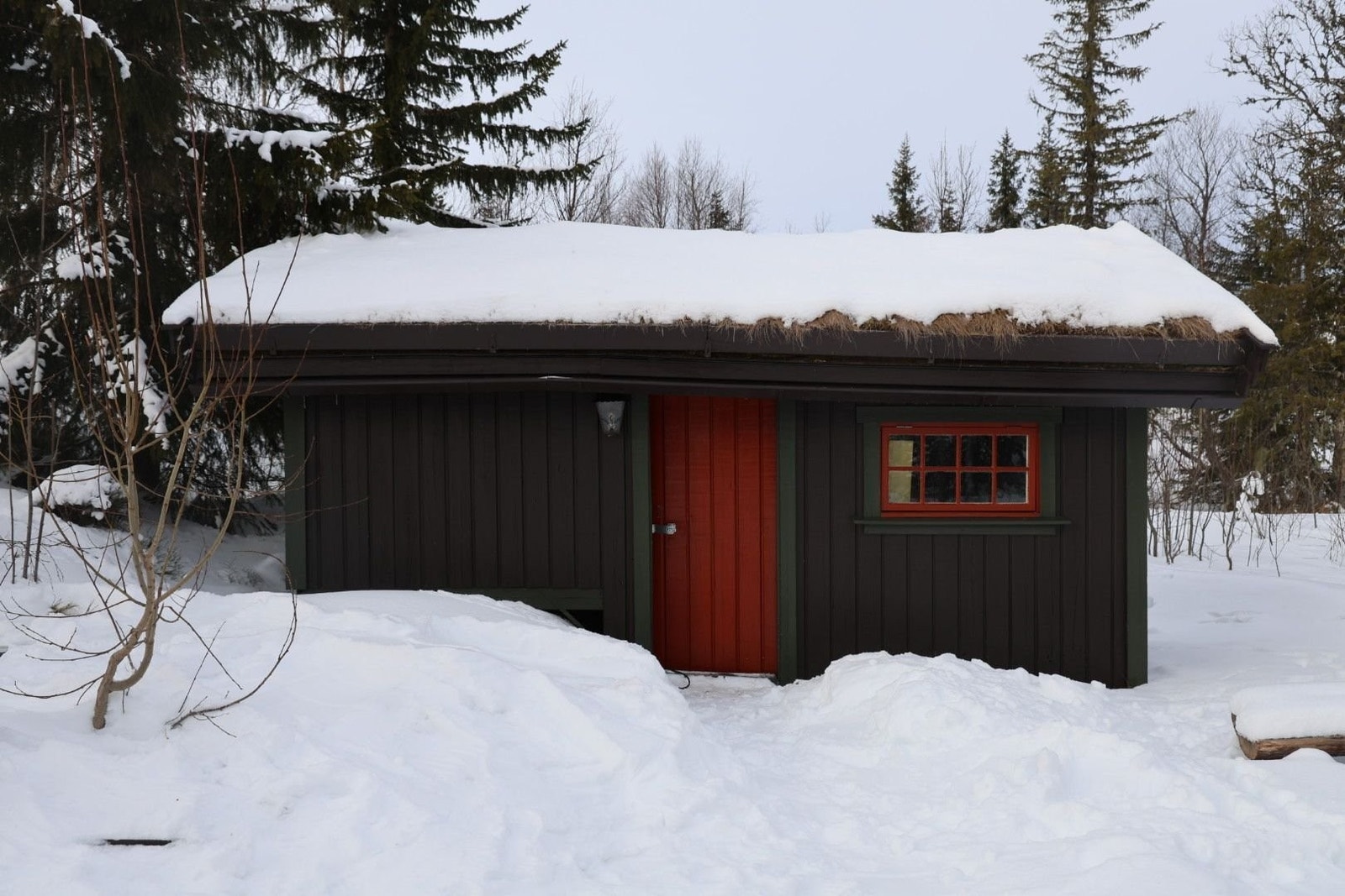 Uthus på 15 kvadratmeter Galleribilde