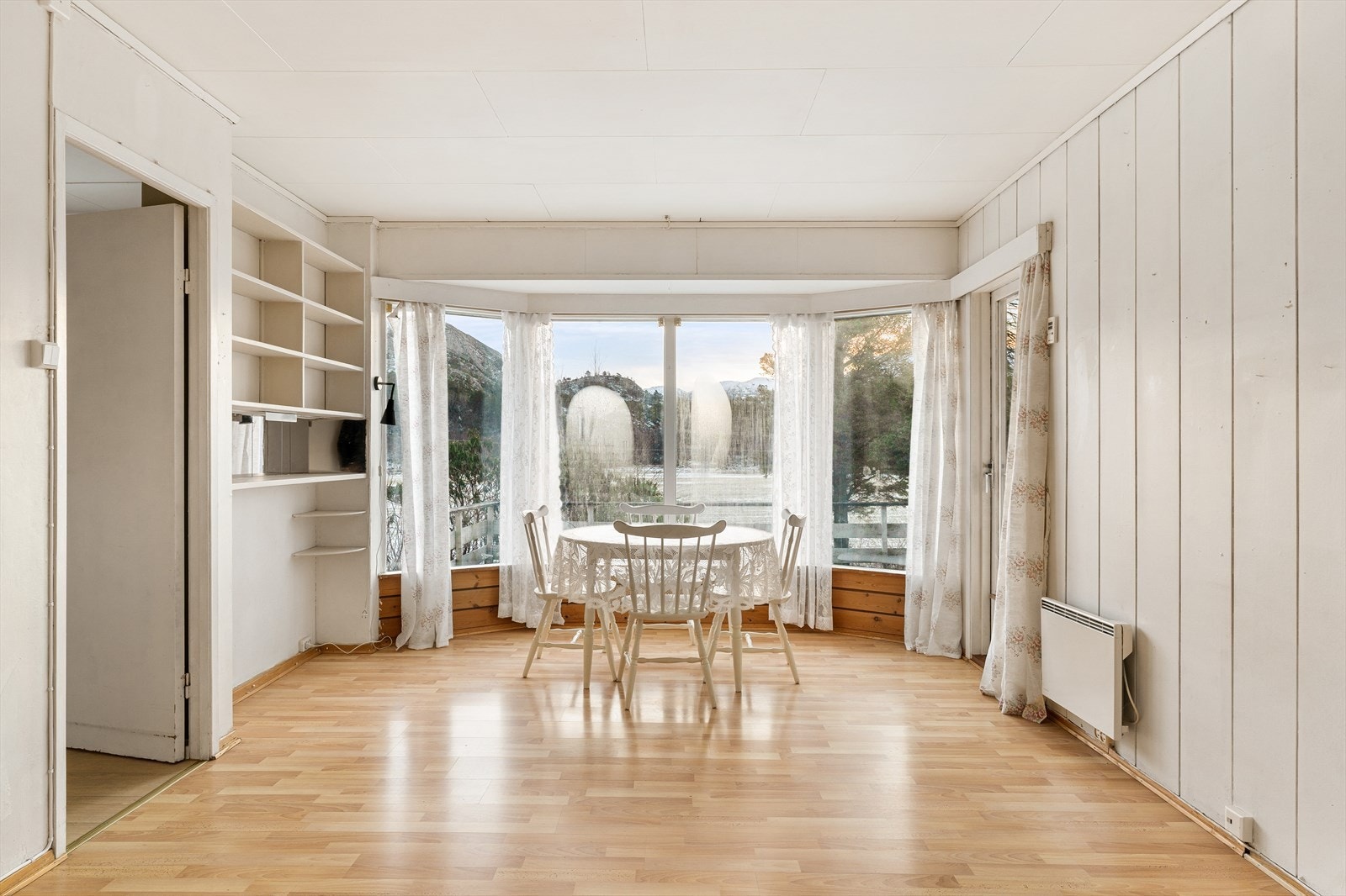 God plass til spisegruppe Galleribilde