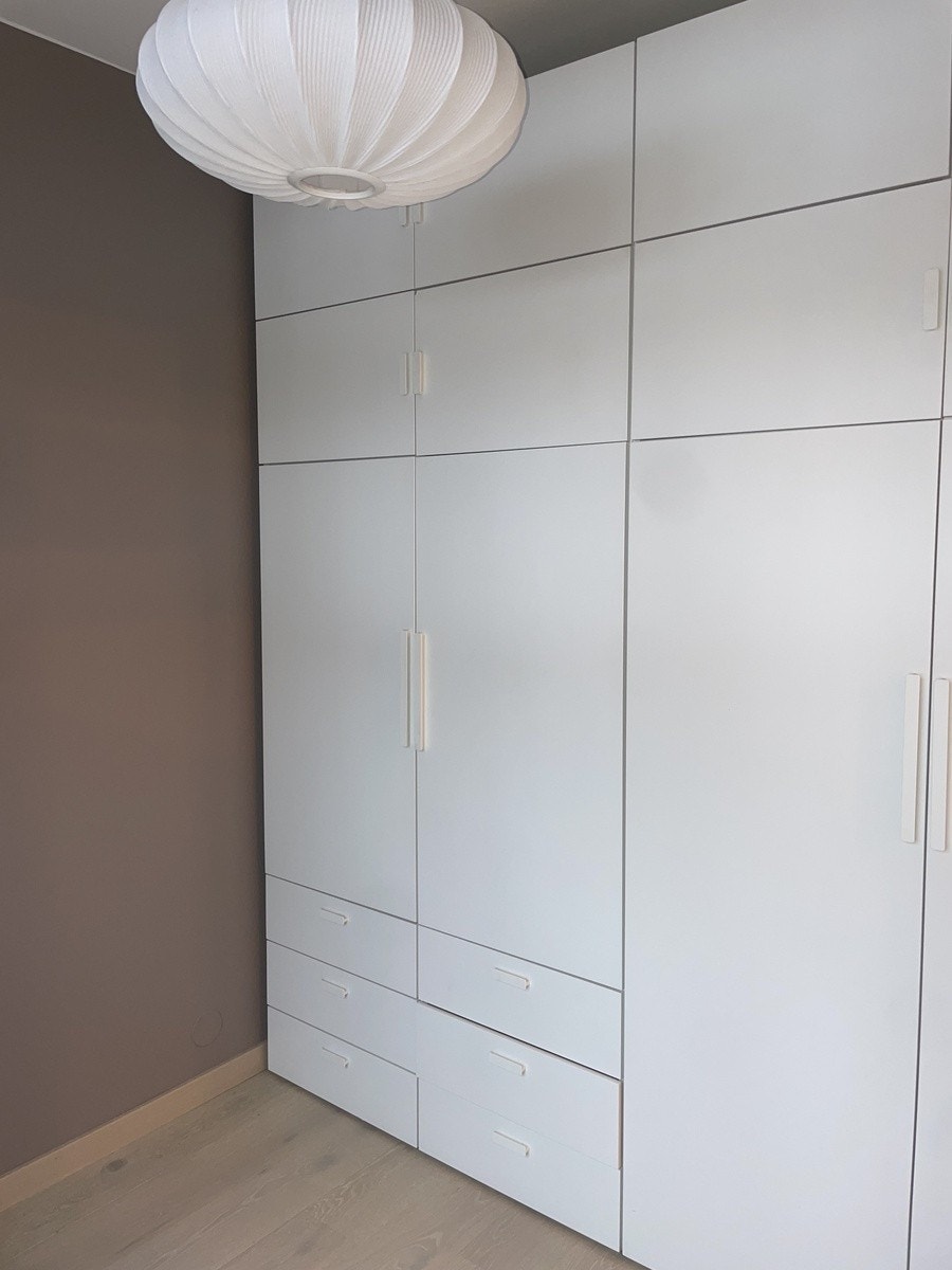 Garderobe soverom Galleribilde