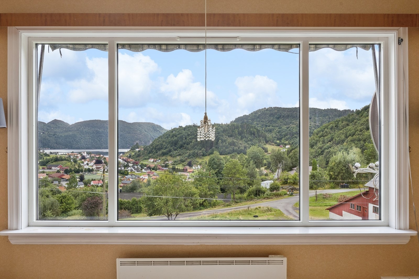 Utsikten sett fra stua. Galleribilde