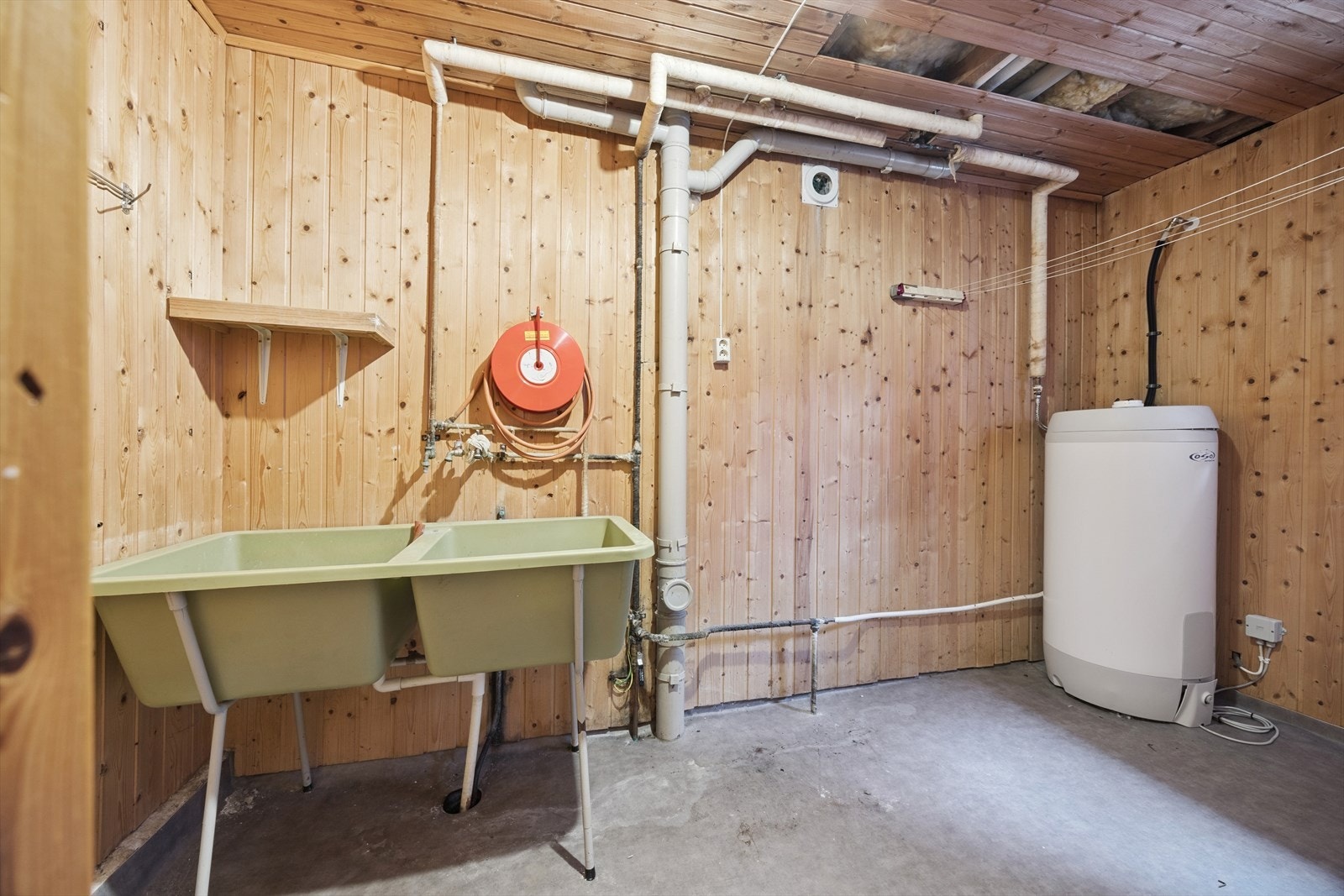 Vaskerom i underetasjen Galleribilde