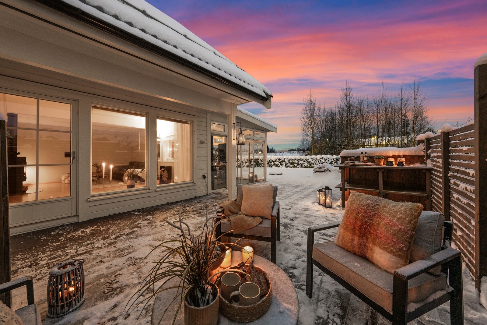 PrivatMegleren v/ Malin Edvardsen har gleden av å presentere Solerunden 50! Fotocredit: Noah Spange Galleribilde