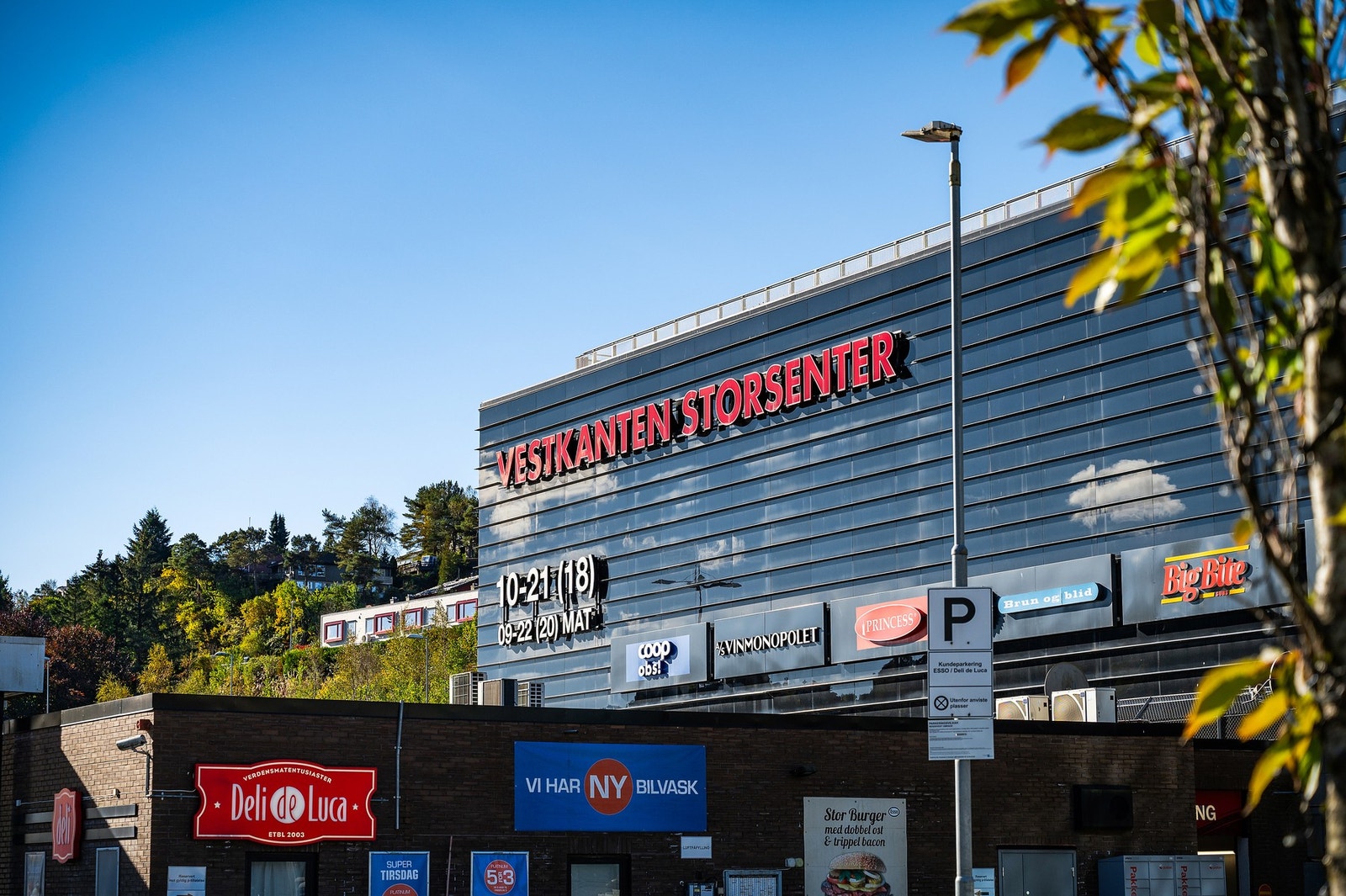 Vestkanten storesenter har et bredt utvalg av aktivitets- og servicetilbud. Galleribilde